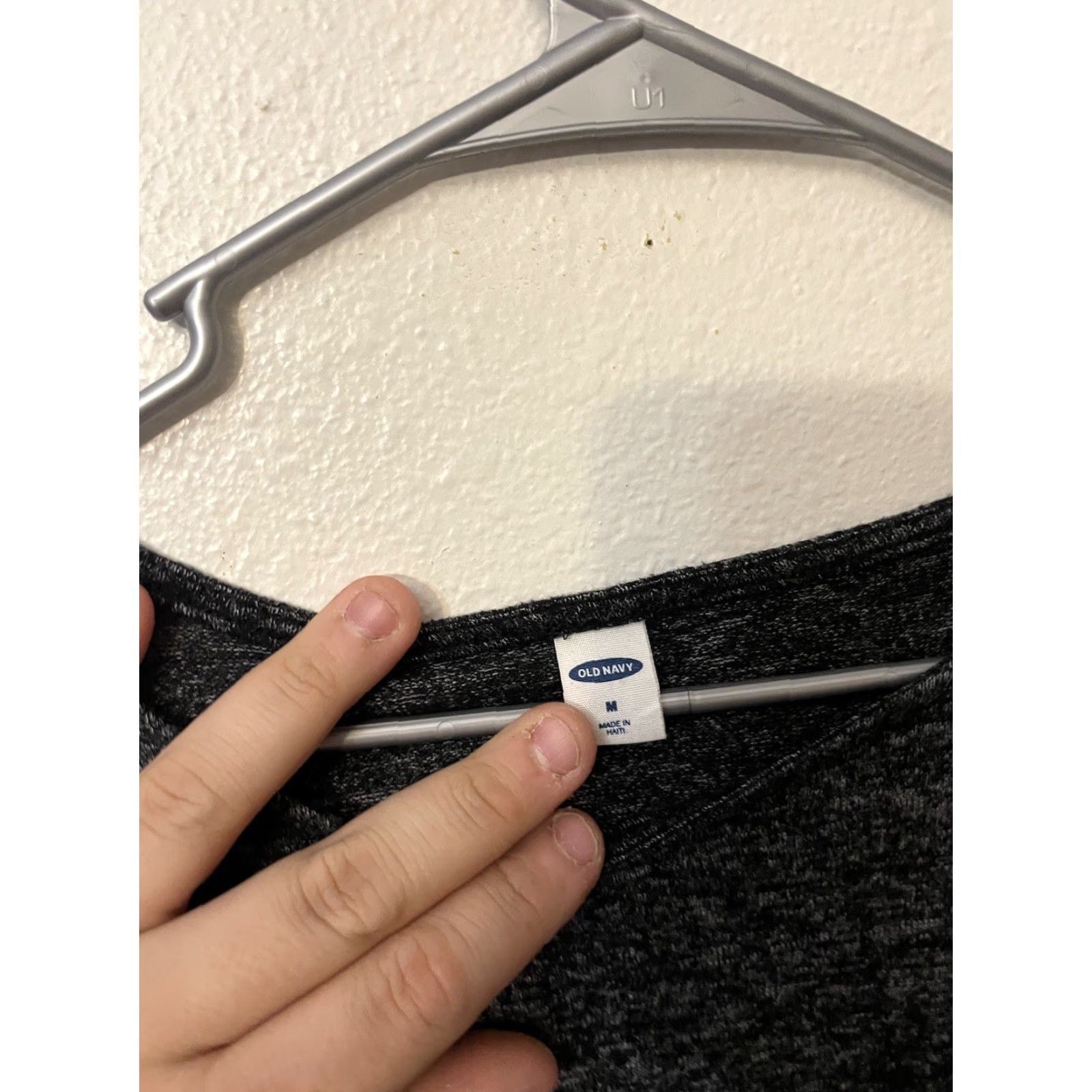 Old Navy Old Navy T-Shirt Women's Scoop Neck Long Sleeve Black M Casual Basic Cotton Pullover Shirt Size M / US 6-8 / IT 42-44 - 2 Thumbnail