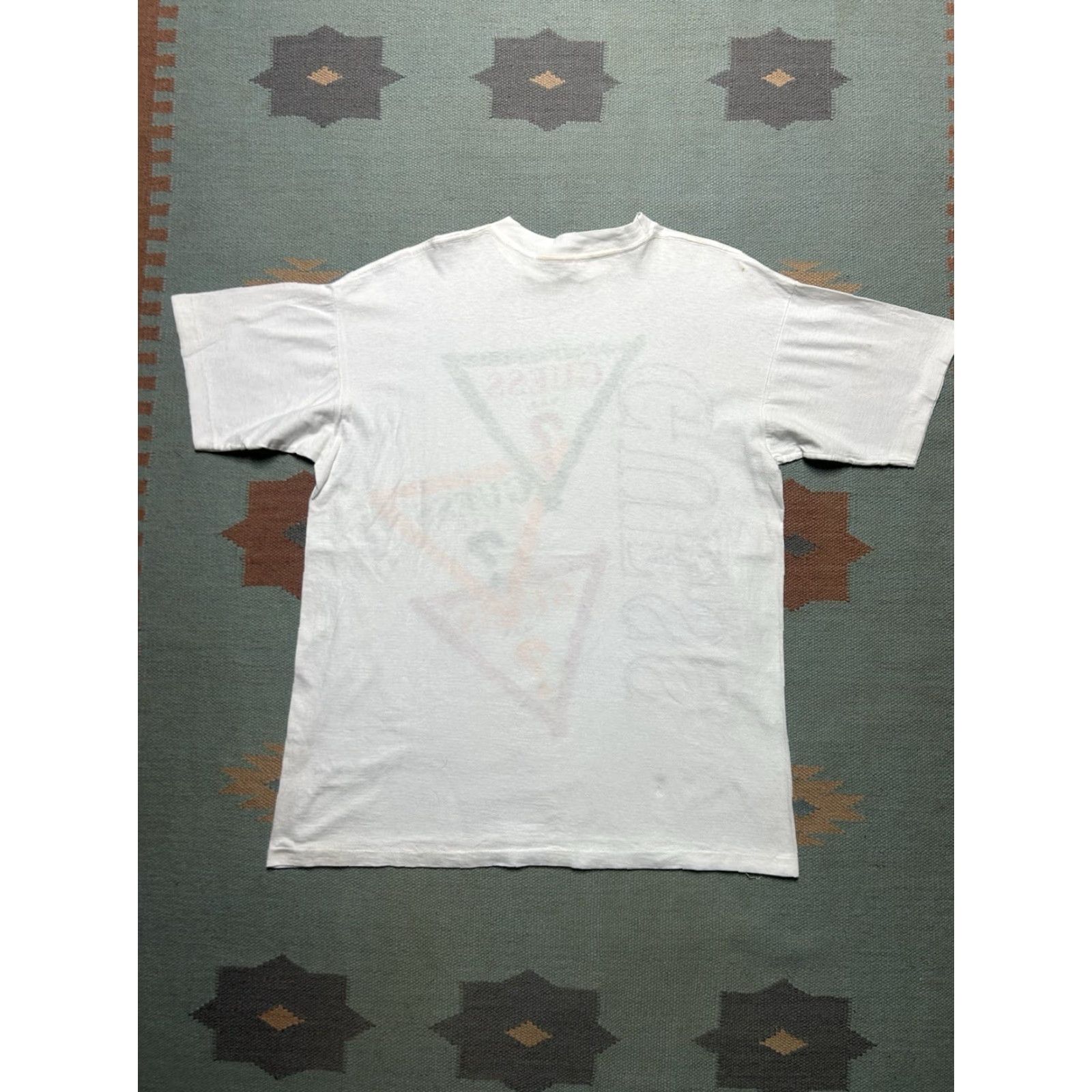 Guess VINTAGE 90s graphic t shirt Guess logo boot cross colours streetwear hip hop XL Mens White Logo Boot Cross 90s Guess T-Shirt"> Size US XL / EU 56 / 4 - 7 Thumbnail