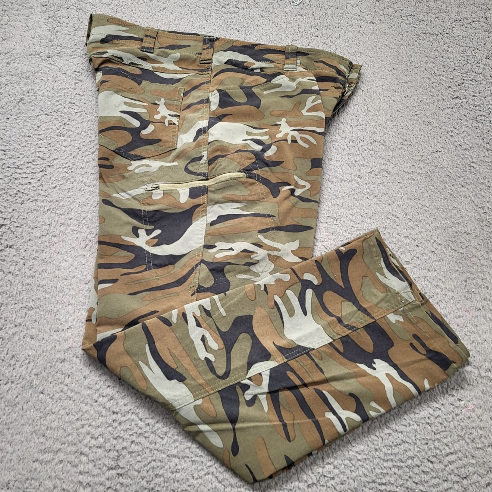Wrangler Wrangler Outdoor Series Pants Mens 34x29.5 Brown Camo Stretch Lightweight Outdoor Cargo Pants Mens Reg/Regular Size US 34 / EU 50 - 2 Thumbnail