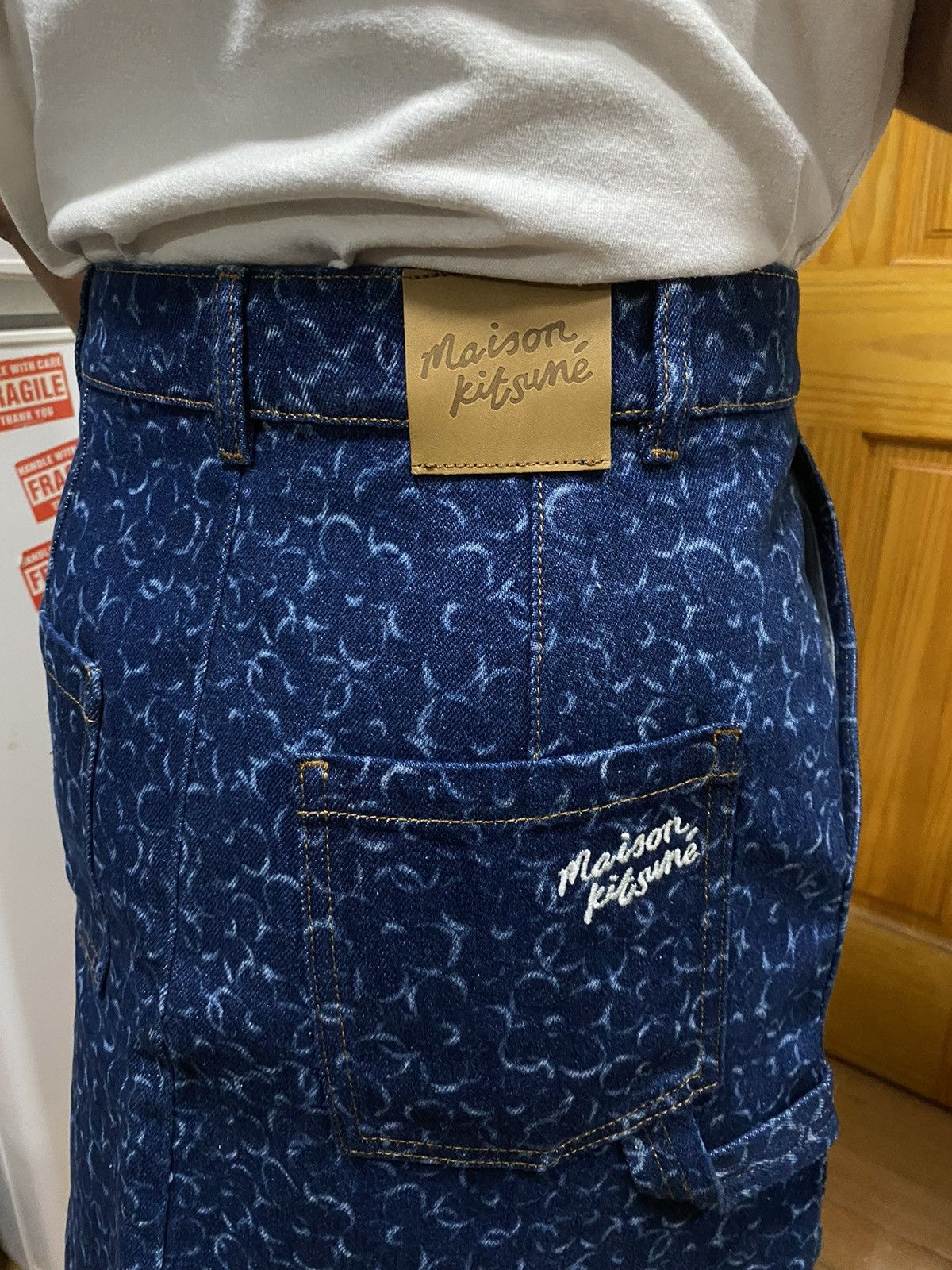 Maison Kitsune Maison Kitsuné Denim Mini Skirt Size 27" / US 4 / IT 40 - 1 Thumbnail