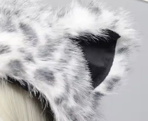 Japanese Brand Animal Snow Leopard Hooded Winter Faux Fur Hat Size ONE SIZE - 5 Thumbnail