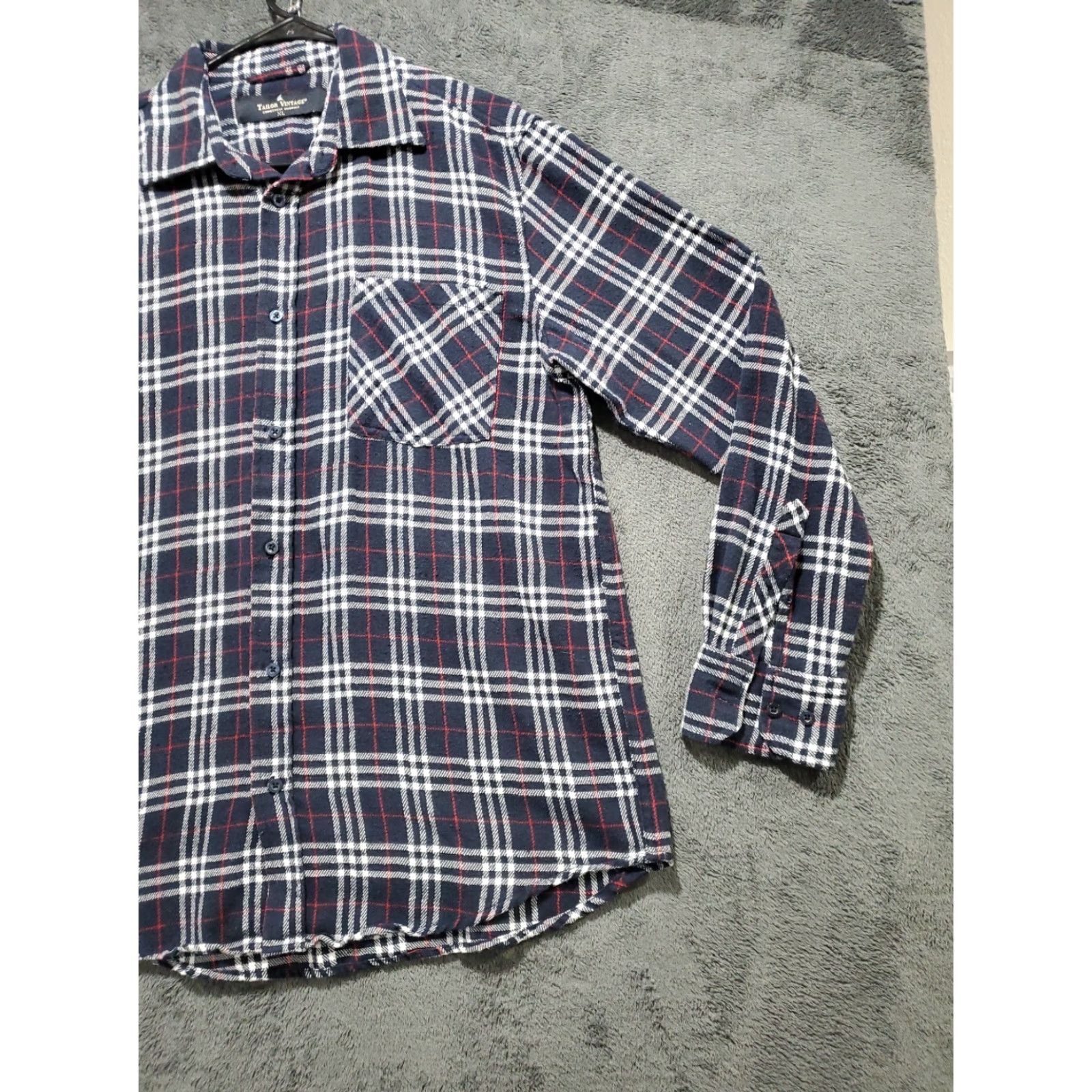 Vintage Tailor Vintage Flannel Shirt Mens XL Navy Plaid Button-Up Long Sleeve Cotton Blend All Seasons Shirt Size US XL / EU 56 / 4 - 5 Thumbnail