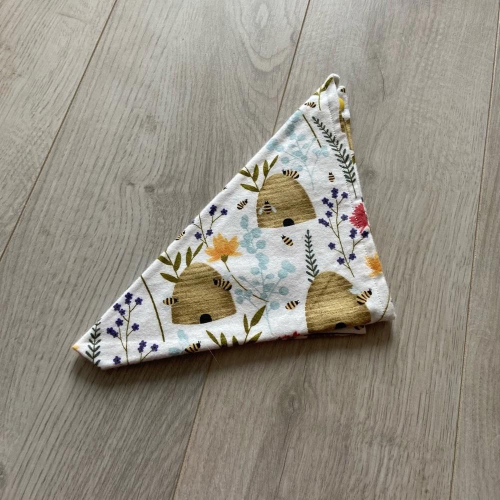 Designer White Beehive Dog Bandana Size ONE SIZE - 4 Thumbnail
