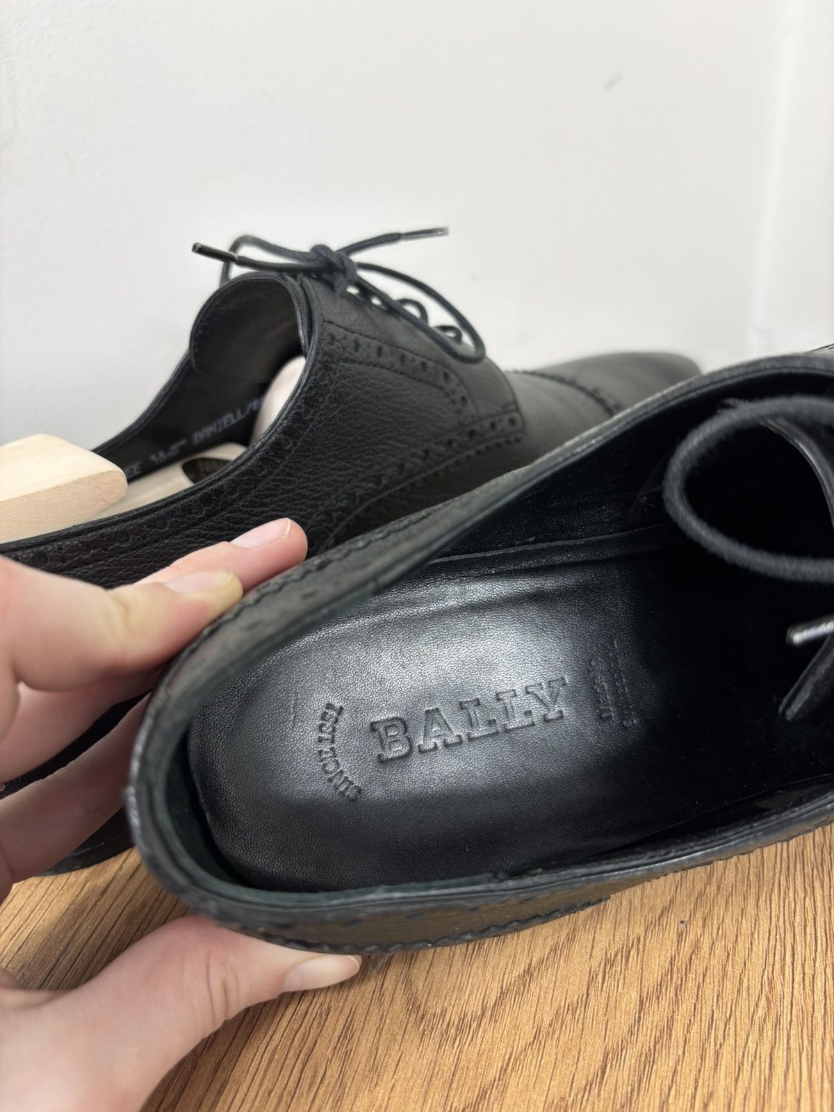 Bally Bally Daniell Men’s Black Grained Leather Brogue Derby Shoes Size US 9 / EU 42 - 16 Thumbnail