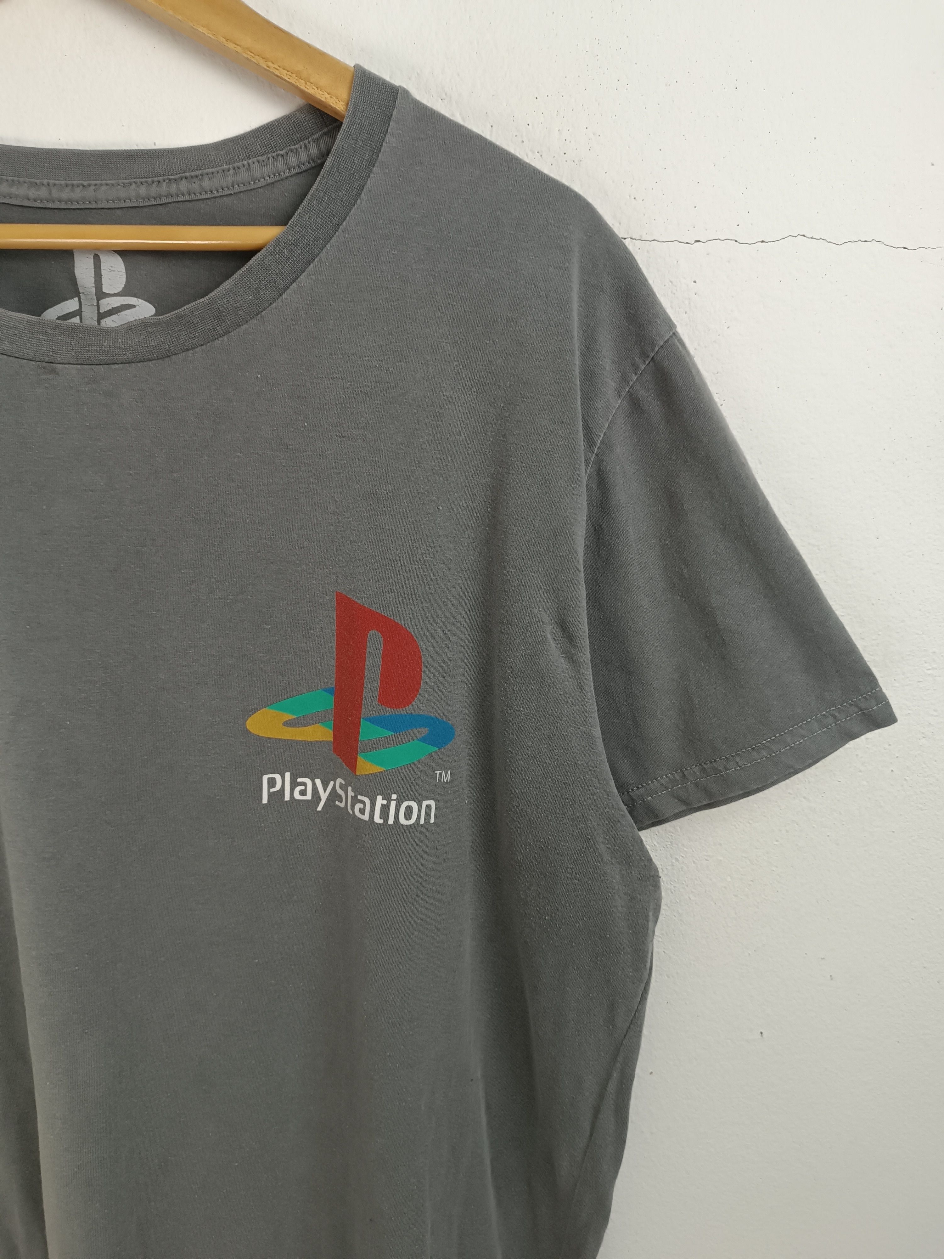 Playstation VINTAGE PLAYSTATION FADED GAMING PS4 PS5 LOGO TEE Size US XL / EU 56 / 4 - 12 Thumbnail