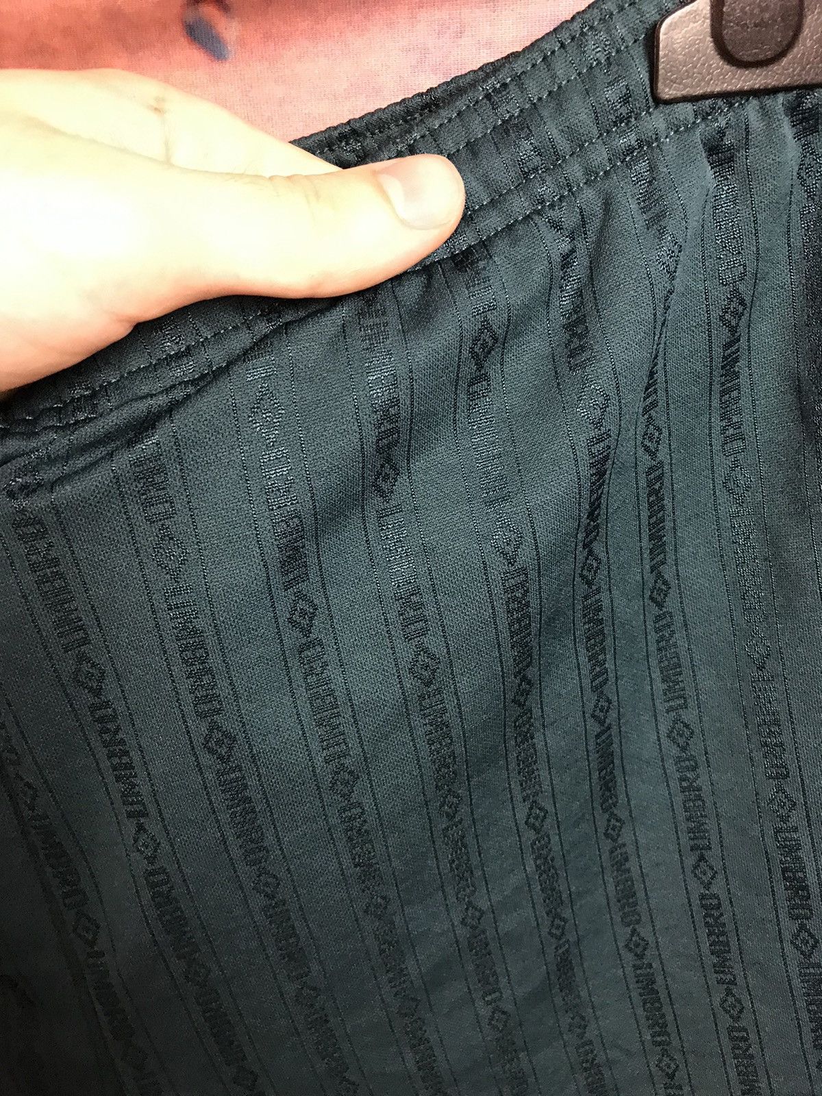 Umbro Vintage Umbro Monogram streetwear shorts Size US 30 / EU 46 - 3 Thumbnail