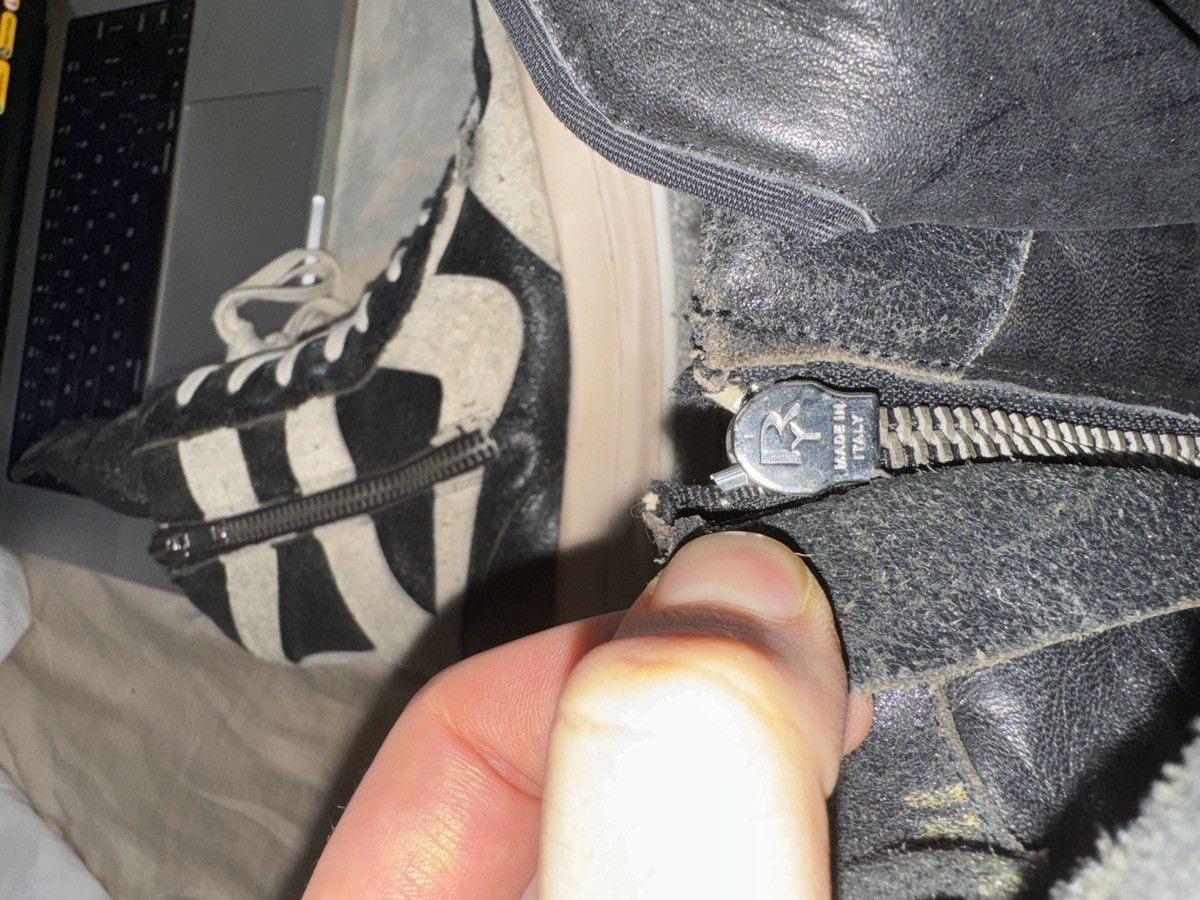 Rick Owens Final Drop! Rick Owens Mohawk W/ Unstitched Sole Size US 11 / EU 44 - 17 Thumbnail