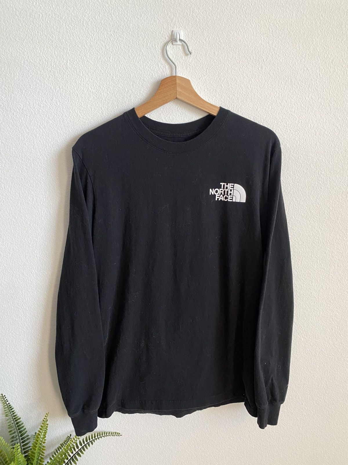 The North Face The North Face Logo Long Sleeve Tee Size US S / EU 44-46 / 1 - 2 Thumbnail