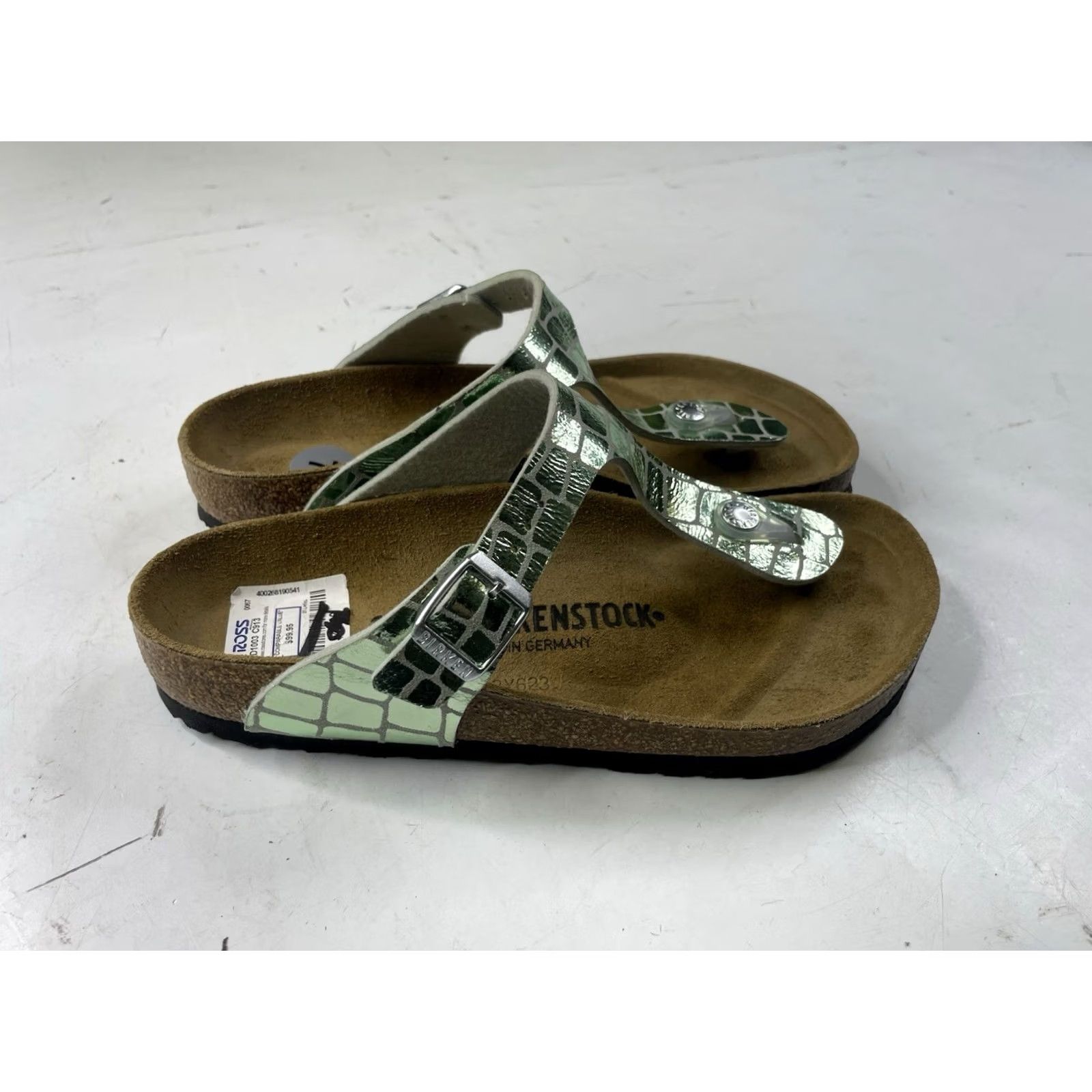 Birkenstock Birkenstock Gizeh Thong Sandals Gator Gleam Pearl Light Mint Silver US 7 EUR 38 Sandal Women Adults - Size US 7 / IT 37 - 2 Thumbnail