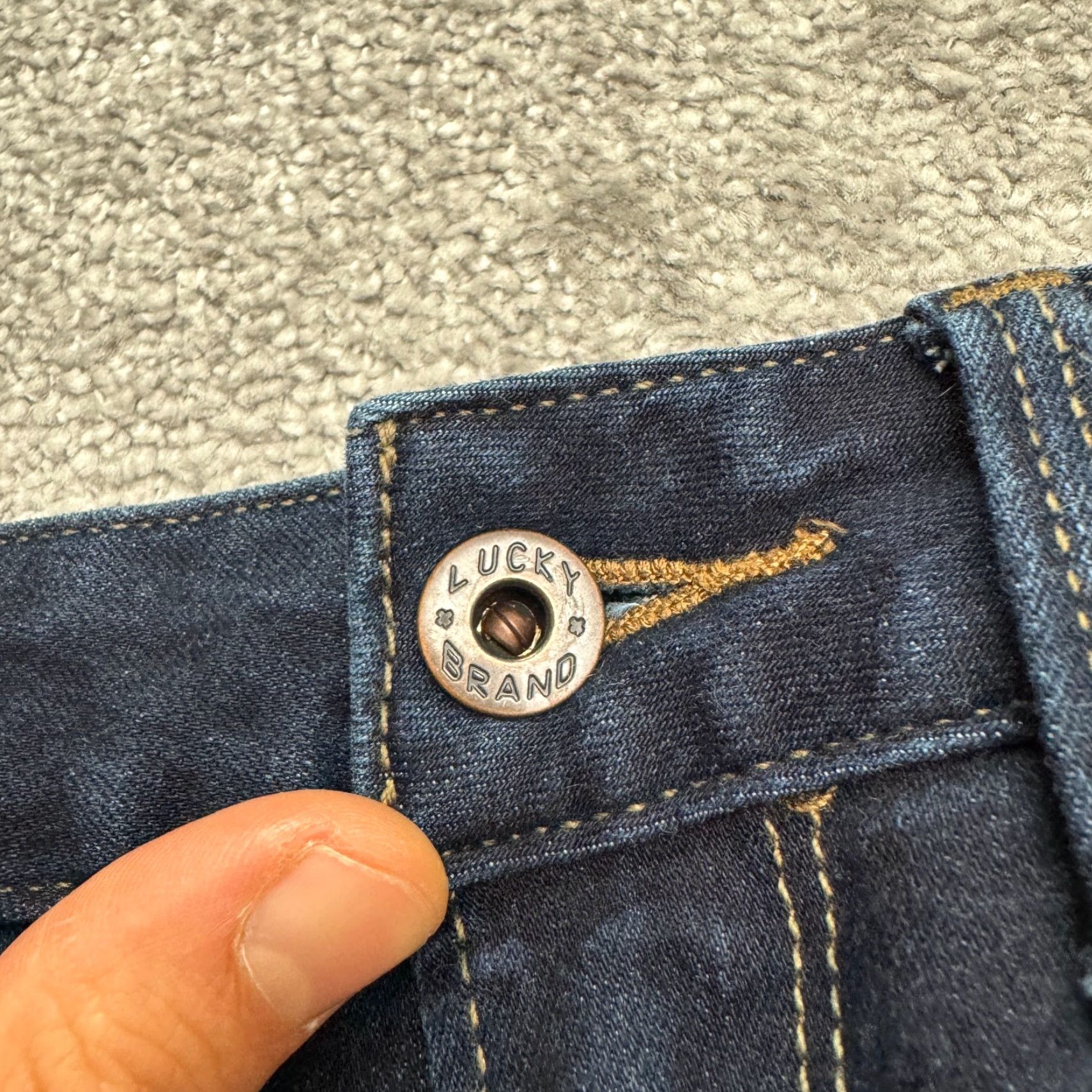Lucky Brand Lucky Brand Jeans Capri Blue Den​im Mid Rise 27x27 Womens 00/34 - Dark Wash, 5-Pocket, Cotton Blend, Regular Fit Ladies Jeans Size 24" / US 00 / IT 34 - 6 Thumbnail