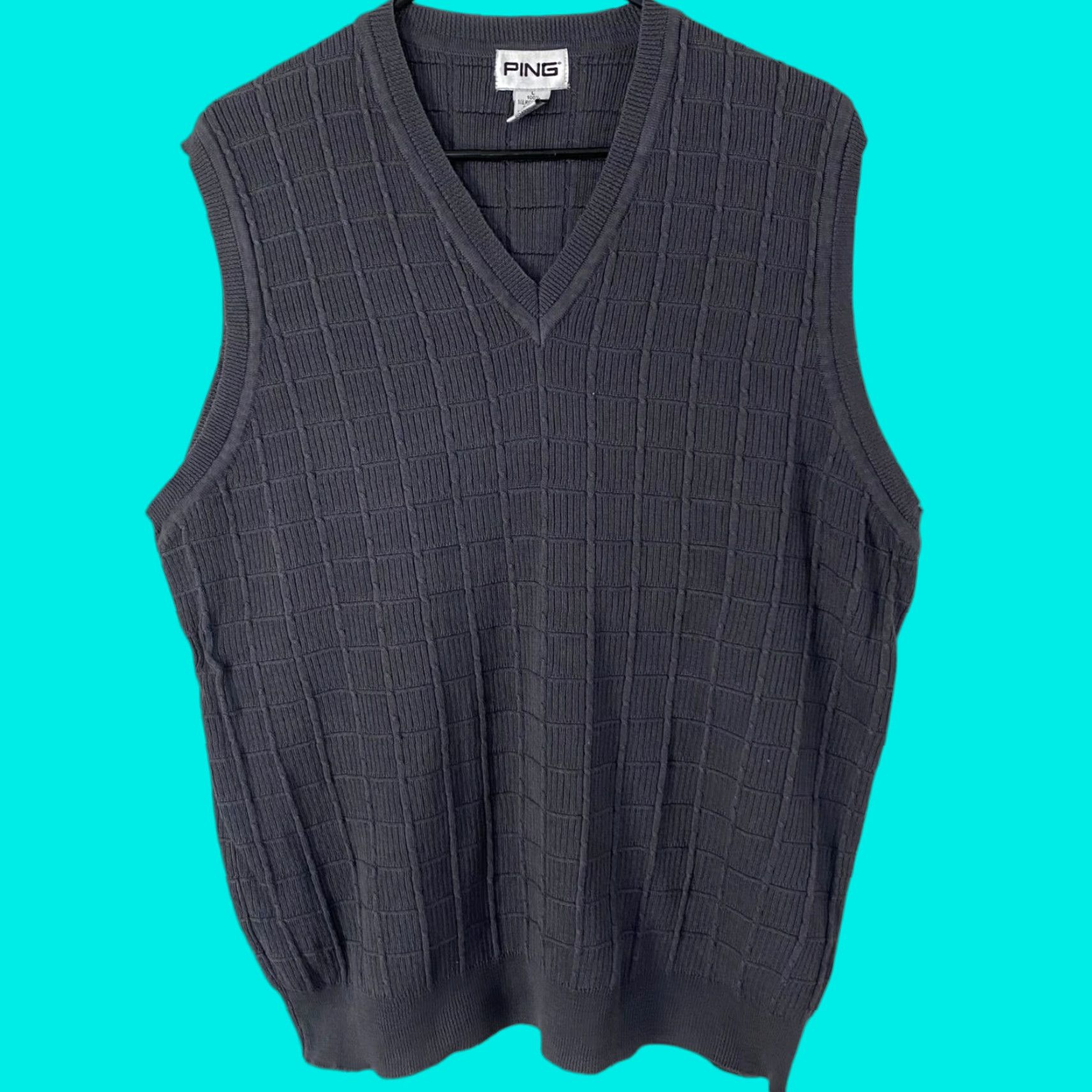 Vintage VINTAGE Ping V-Neck Sweater Vest Mens Large Gray Textured Knit Golf Pullover Shirt Size US L / EU 52-54 / 3 - 1 Thumbnail