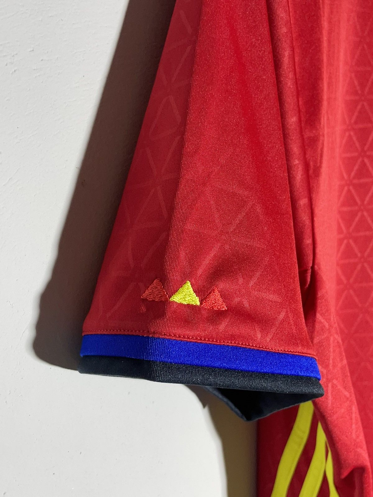 Adidas National Team Spain 2016 Adidas Home Y2k Football Shirt Size US M / EU 48-50 / 2 - 9 Thumbnail
