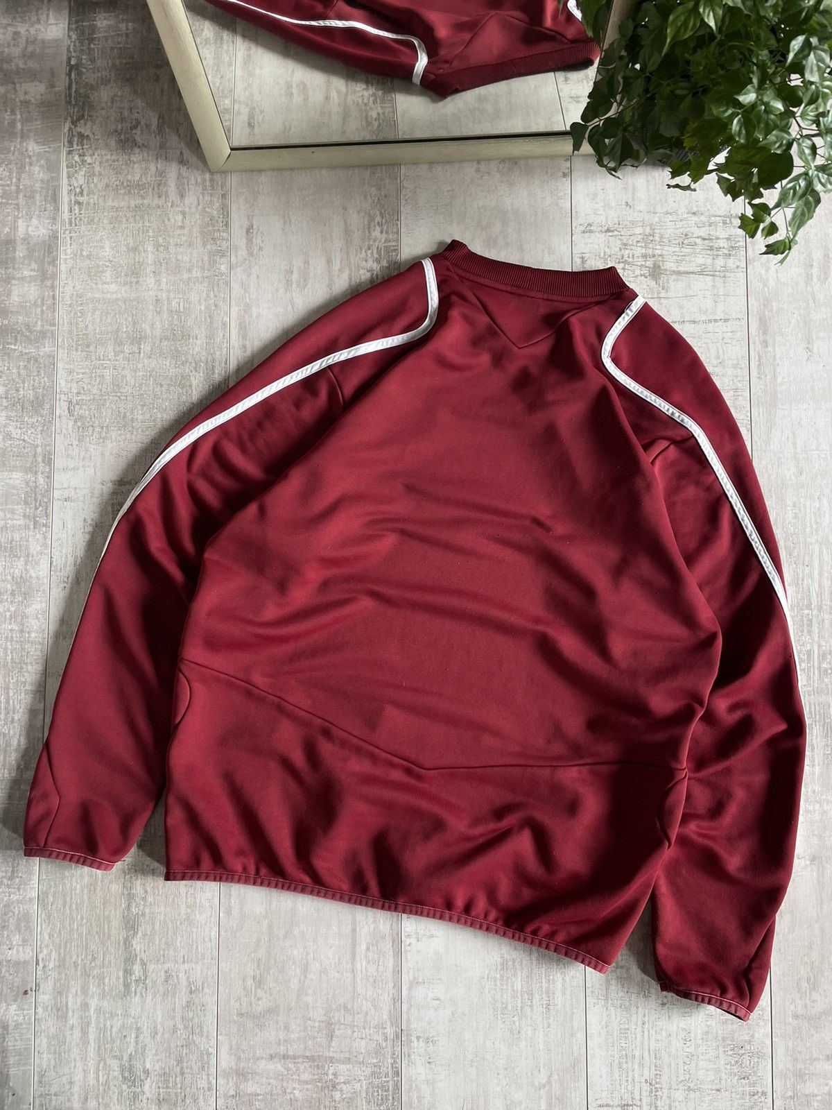 Umbro × Vintage Vintage Umbro Lincoln City Sweatshirt Football Jersey Y2K Size US L / EU 52-54 / 3 - 5 Thumbnail
