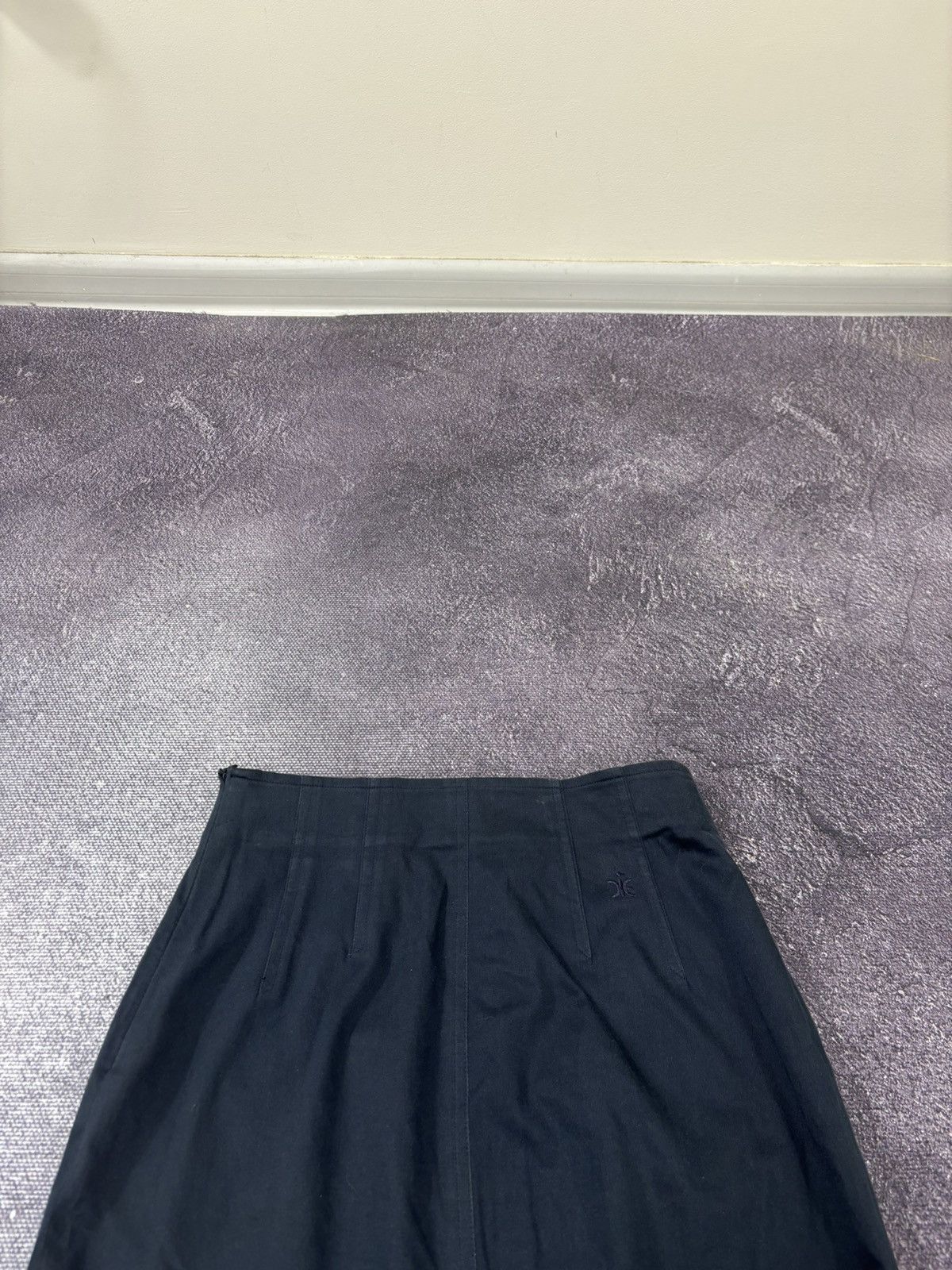 Iceberg Vintage Iceberg Women’s Navy Classic Luxury Midi Skirt Size 28" / US 6 / IT 42 - 5 Thumbnail