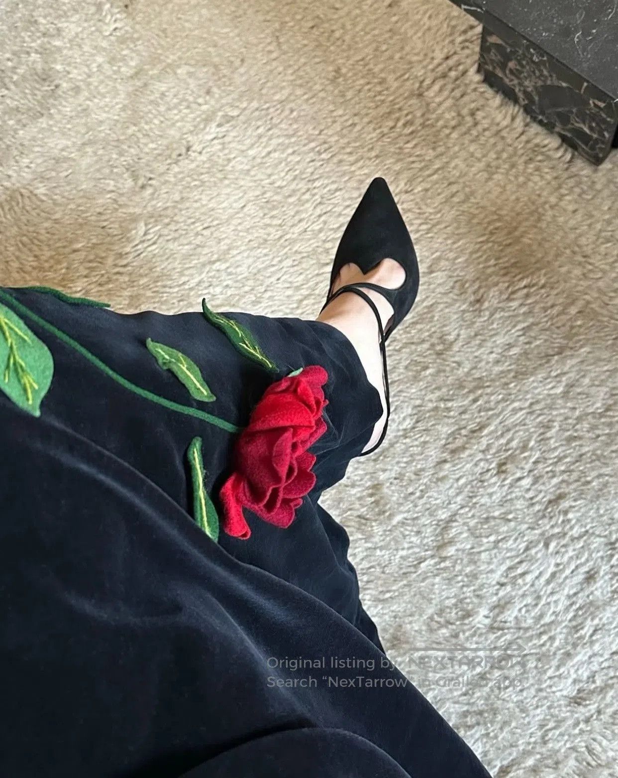 Roger Vivier Roger Vivier Heart Bow High-Heel Sandals. Size US 8.5 / IT 38.5 - 7 Thumbnail