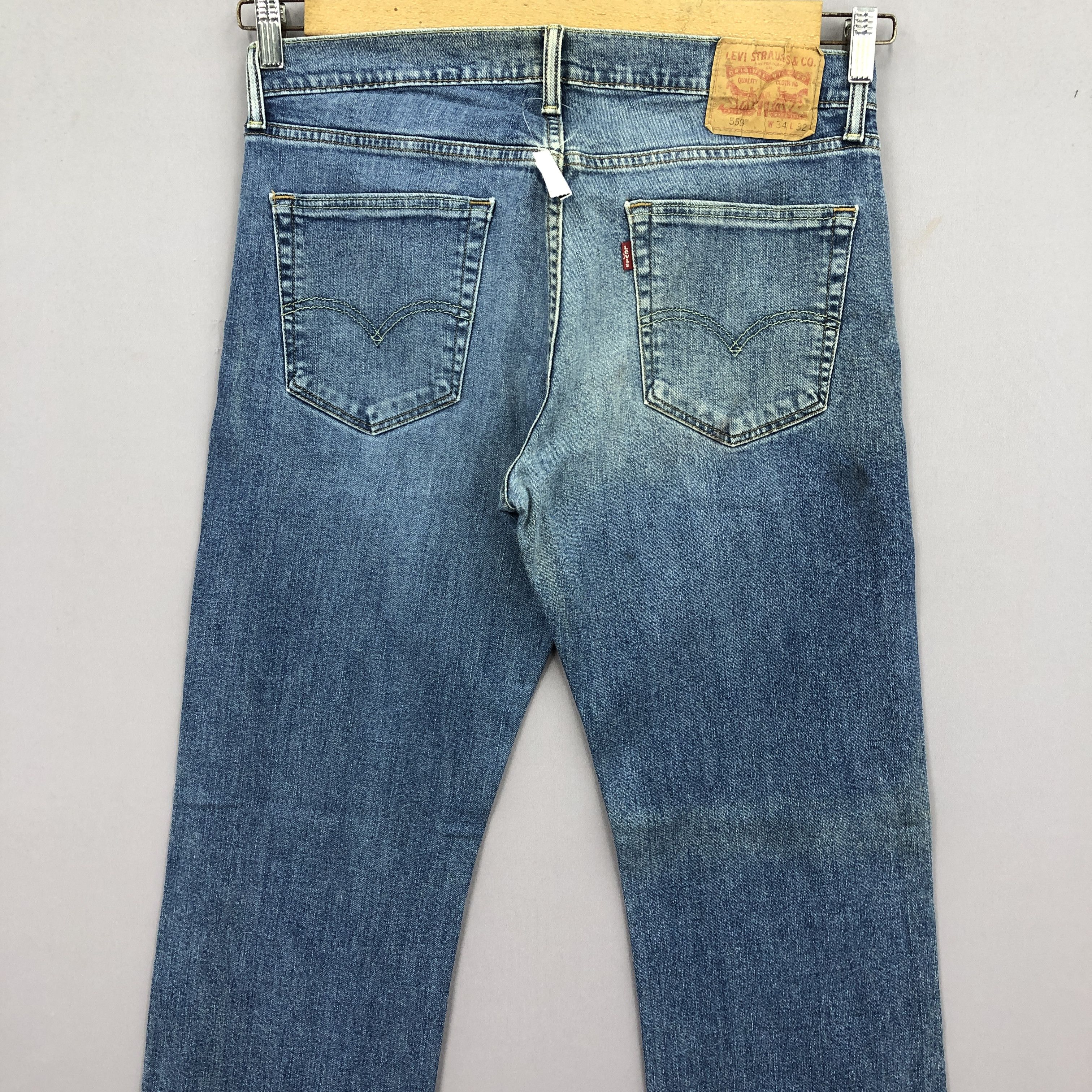 Levi's Vintage Levis Light Wash Jeans Levi's Wash Denim BS47140 Size US 32 / EU 48 - 4 Thumbnail