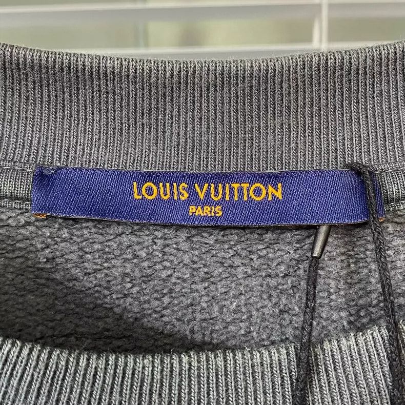 Louis Vuitton LOUIS VUITTON Checkerboard Gradient Small Plane Full Print Size US L / EU 52-54 / 3 - 7 Thumbnail