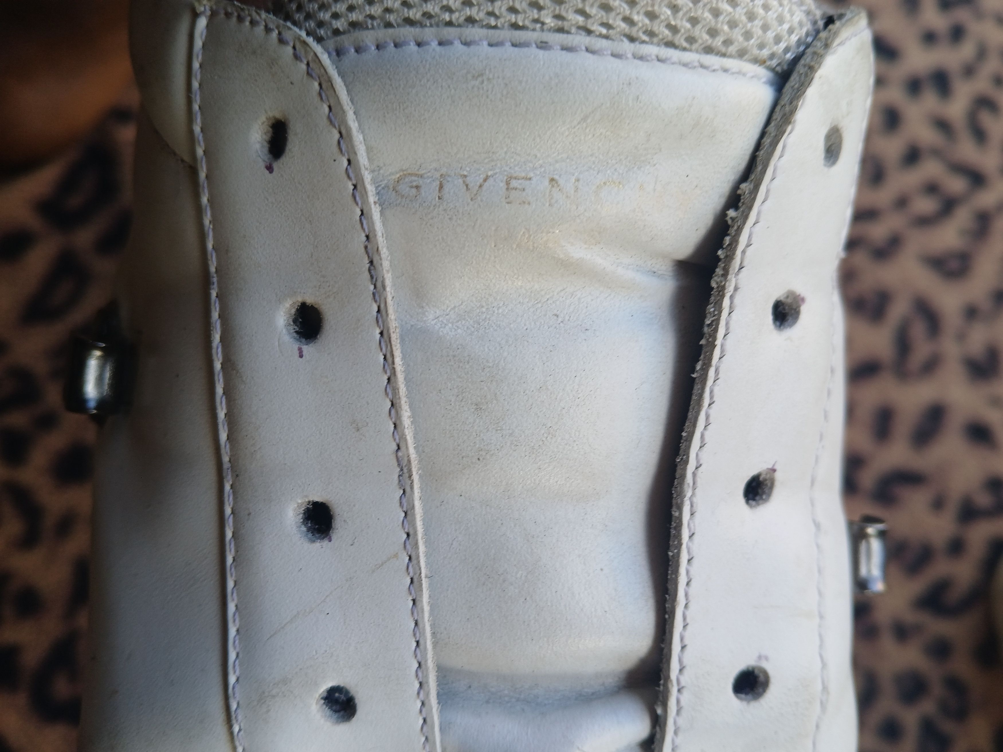 Givenchy Givenchy white urban street hike sneaker Size US 10 / EU 43 - 6 Thumbnail