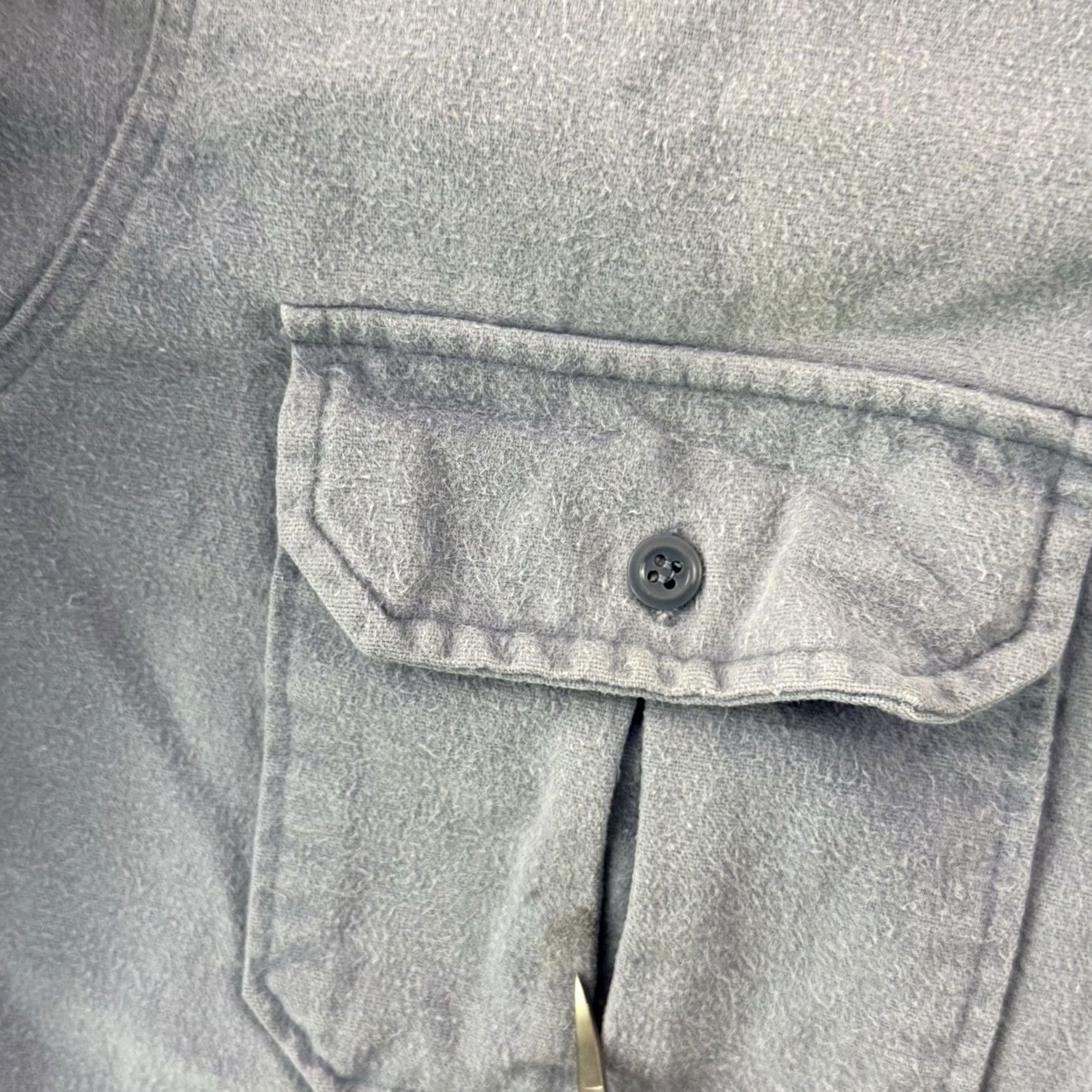 Vintage VINTAGE Woolrich Cabelas Shirt Men 2XL Blue 90s Button Up Chamois Hunting Outdoor USA Size US XXL / EU 58 / 5 - 6 Thumbnail