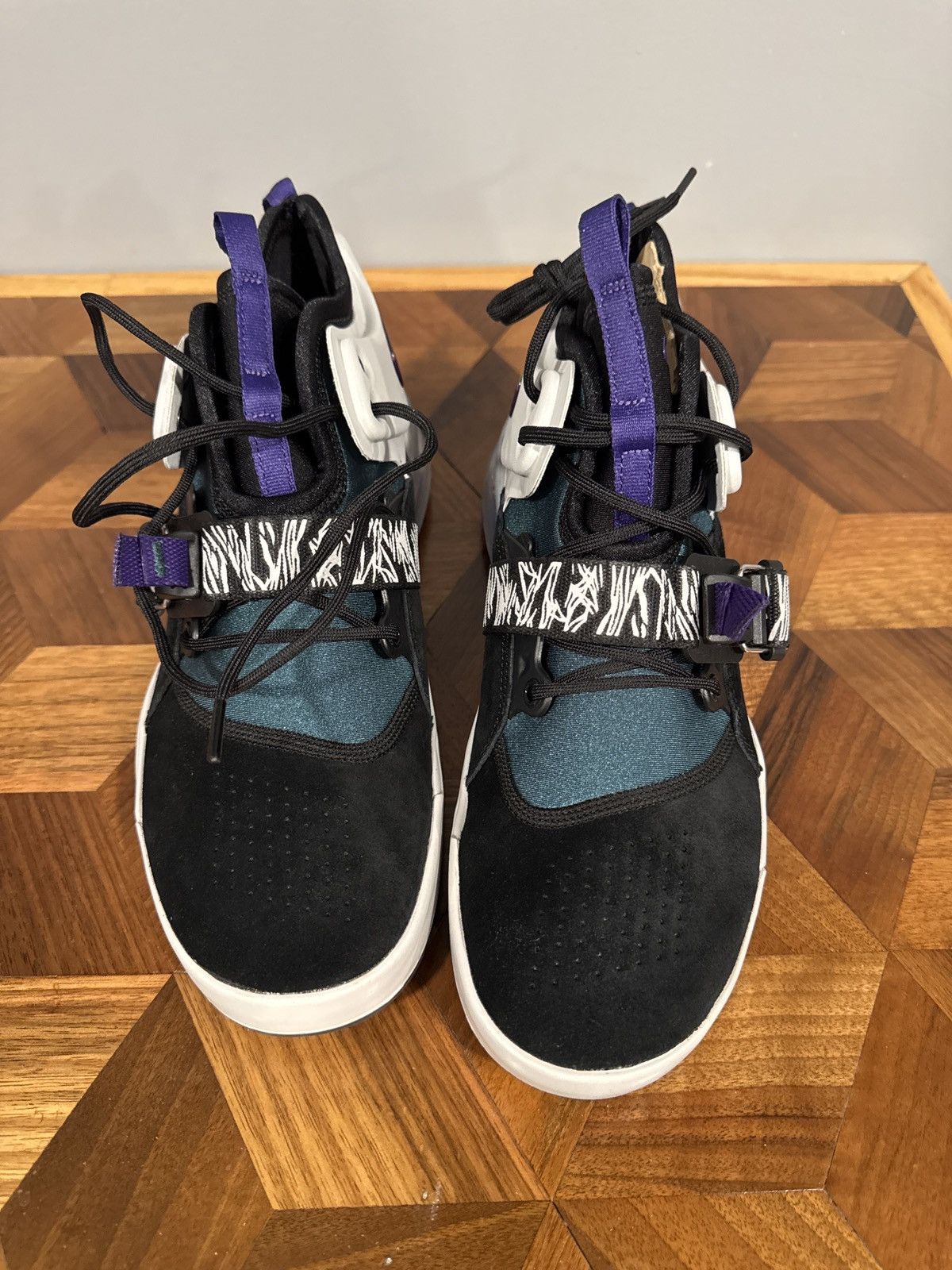 Nike nike air force 270 Size US 9.5 / EU 42-43 - 5 Thumbnail