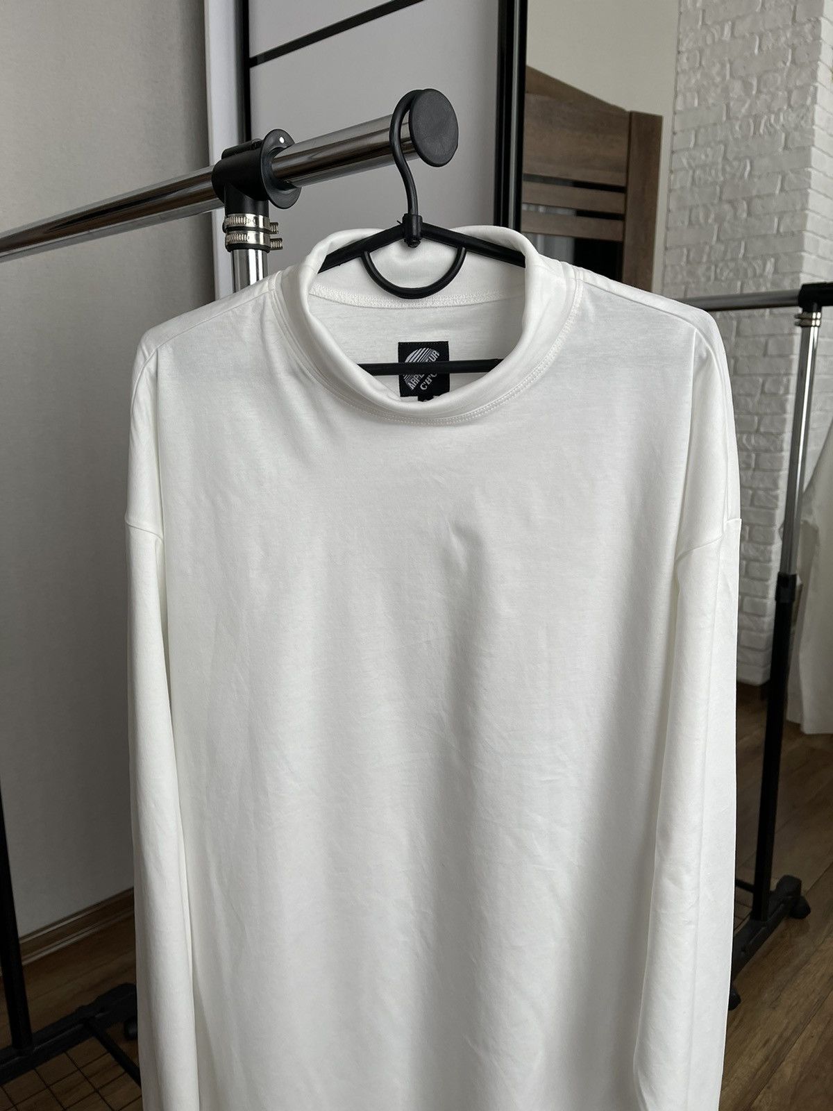 Arpenteur Arpenteur CHCM Interlock White Cotton Long Sleeve Sweatshirt Size US L / EU 52-54 / 3 - 3 Thumbnail
