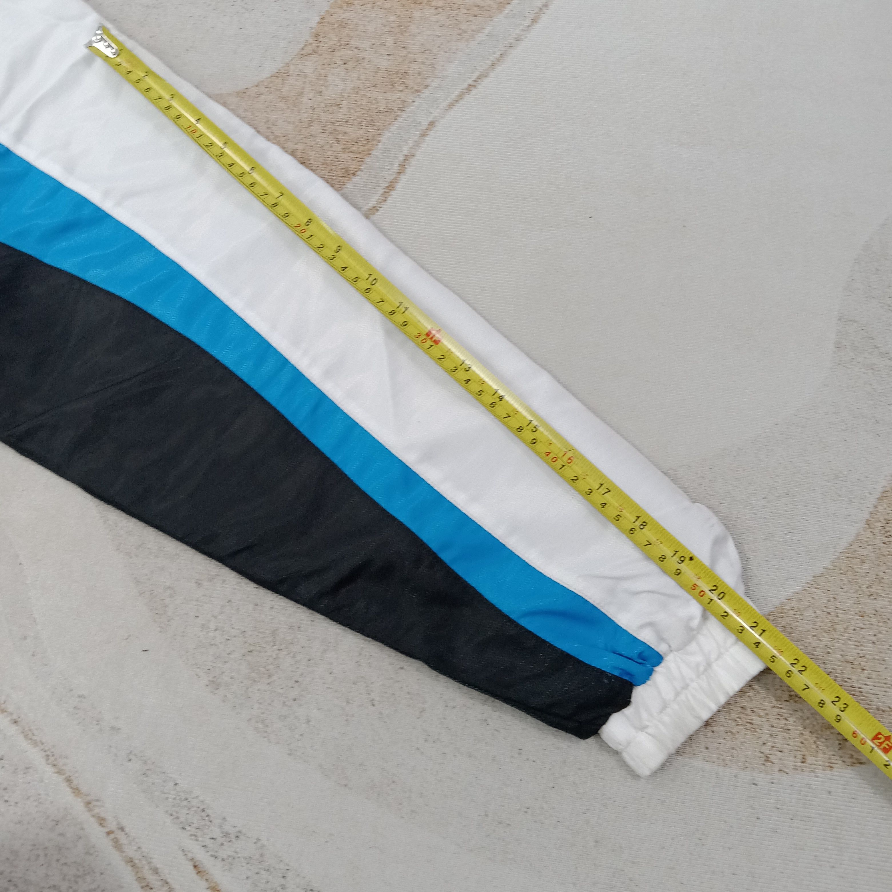 Sports Specialties Yonex Sportwear Badminton Windbreaker Jacket C261N26 Size US L / EU 52-54 / 3 - 8 Thumbnail