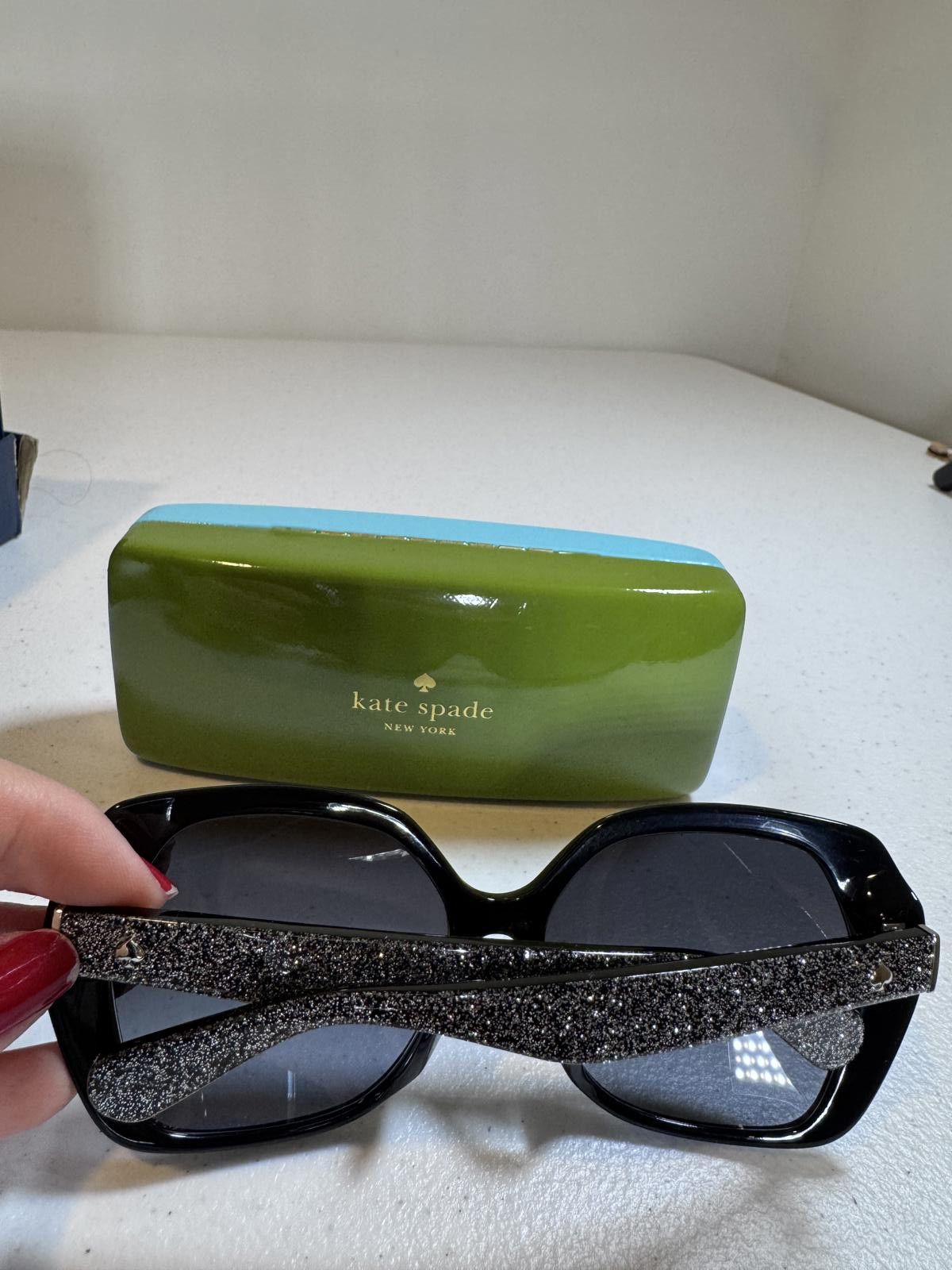 Designer Kate Spade New York Oversized Sunglasses with Case Size ONE SIZE - 4 Thumbnail