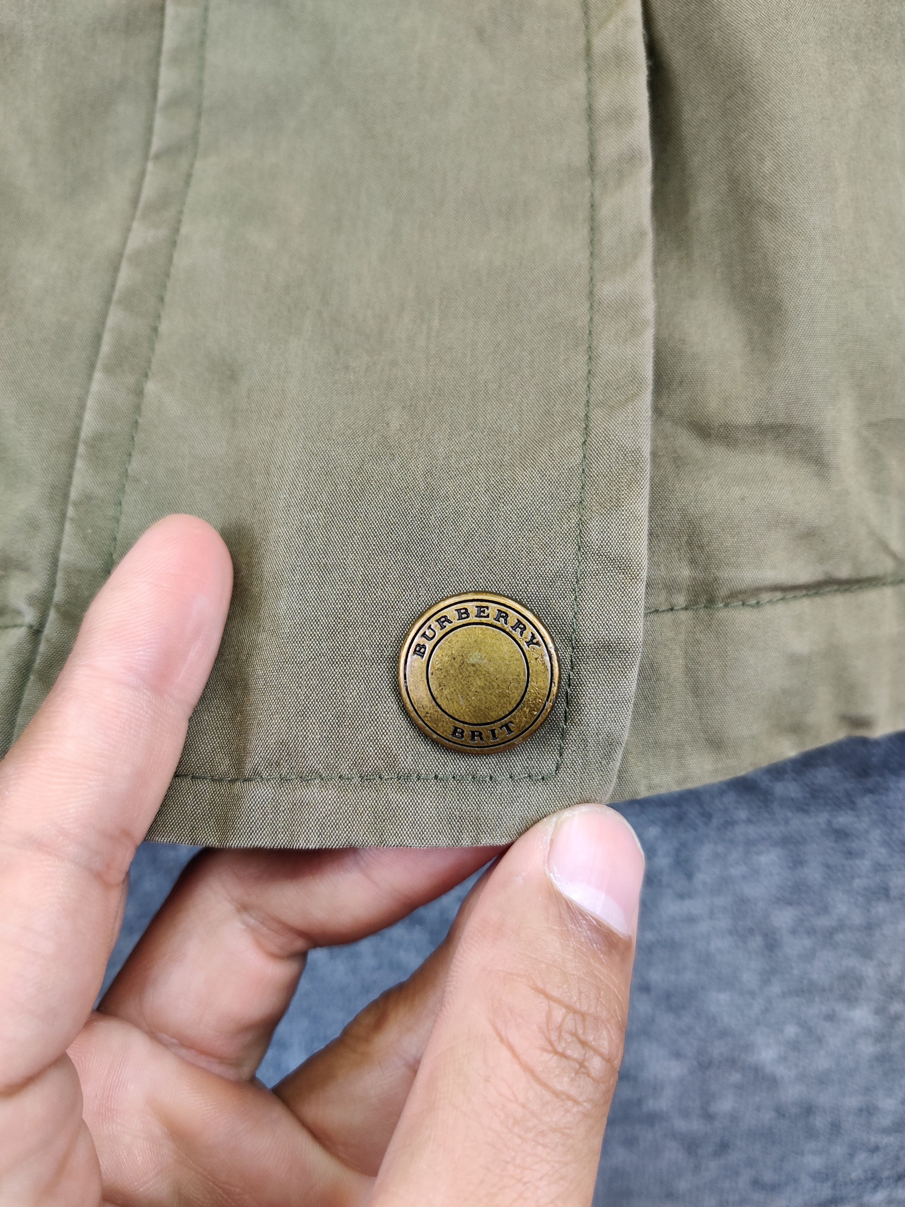 Burberry Rare 🔥 Vintage Burberry Brit Military Jacket Olive Green Size US M / EU 48-50 / 2 - 17 Thumbnail