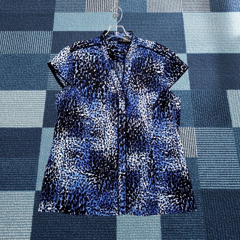 Vintage Nue Options Shirt Womens XL Blue Button Up Leopard Collared Sleeveless Polyester Size XL / US 12-14 / IT 48-50 - 1 Thumbnail