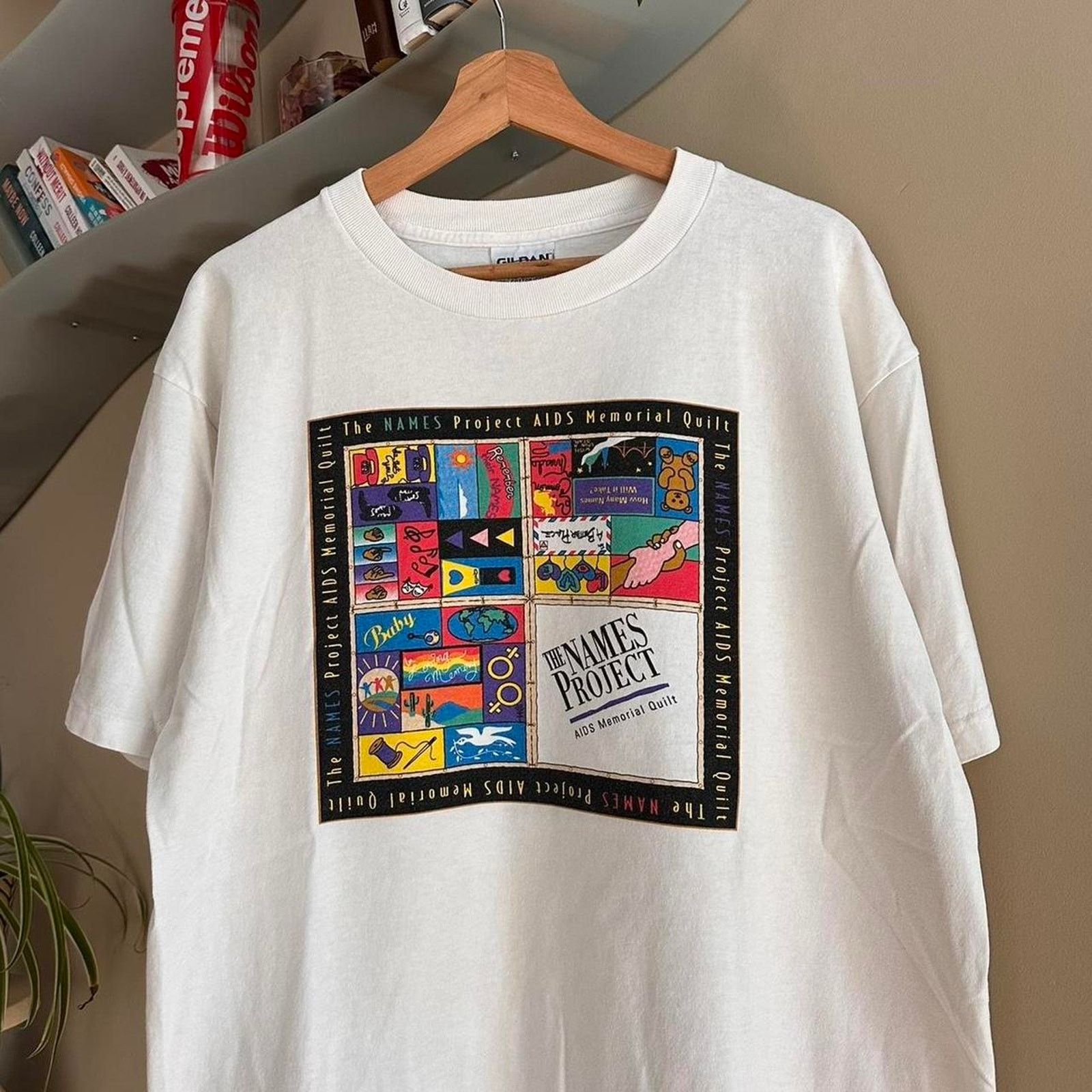 Gildan × Vintage Vintage AIDS Names Project Promo Shirt Size US L / EU 52-54 / 3 - 2 Thumbnail