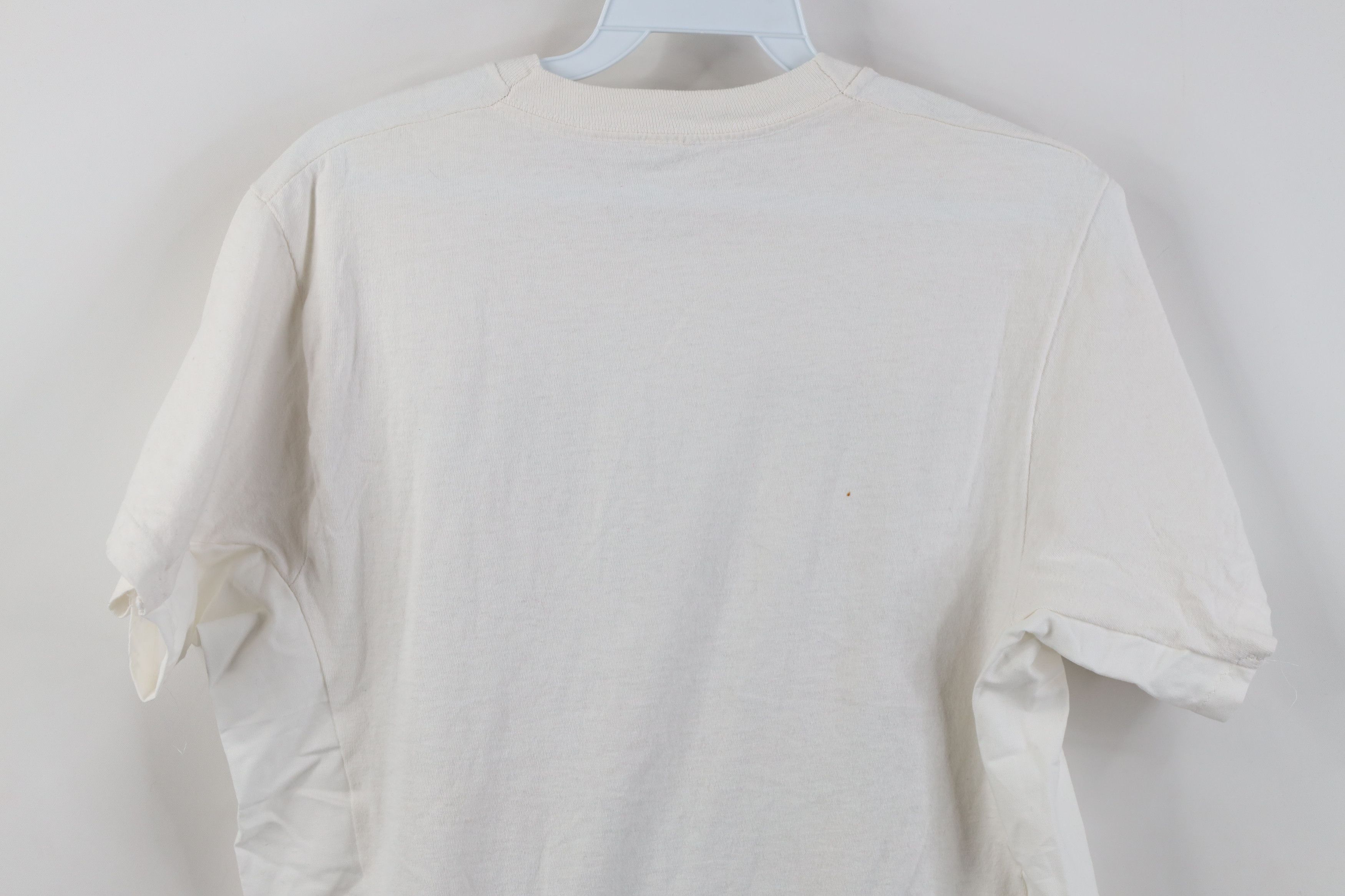 Vintage Vintage 90s Streetwear Native American Indian T-Shirt White Size S / US 4 / IT 40 - 14 Thumbnail