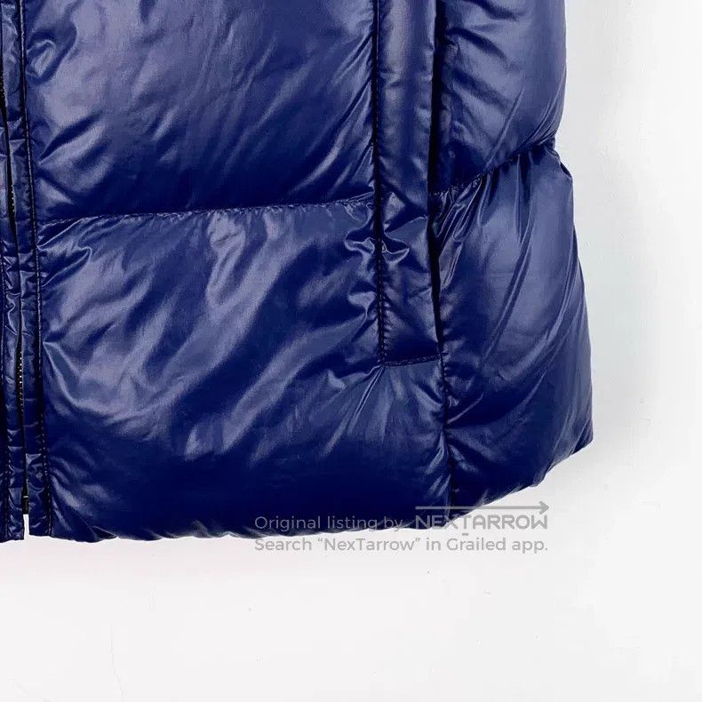Prada Prada Blue logo triangle stand-up collar down vest Size US XS / EU 42 / 0 - 4 Thumbnail