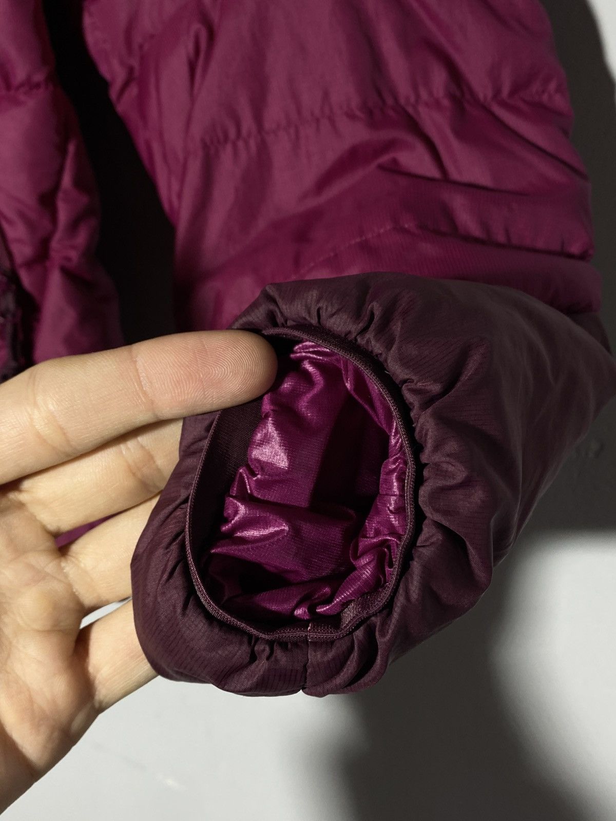Arc'teryx Arcteryx Womens Cerium LT Pink Jacket Size M / US 6-8 / IT 42-44 - 11 Thumbnail