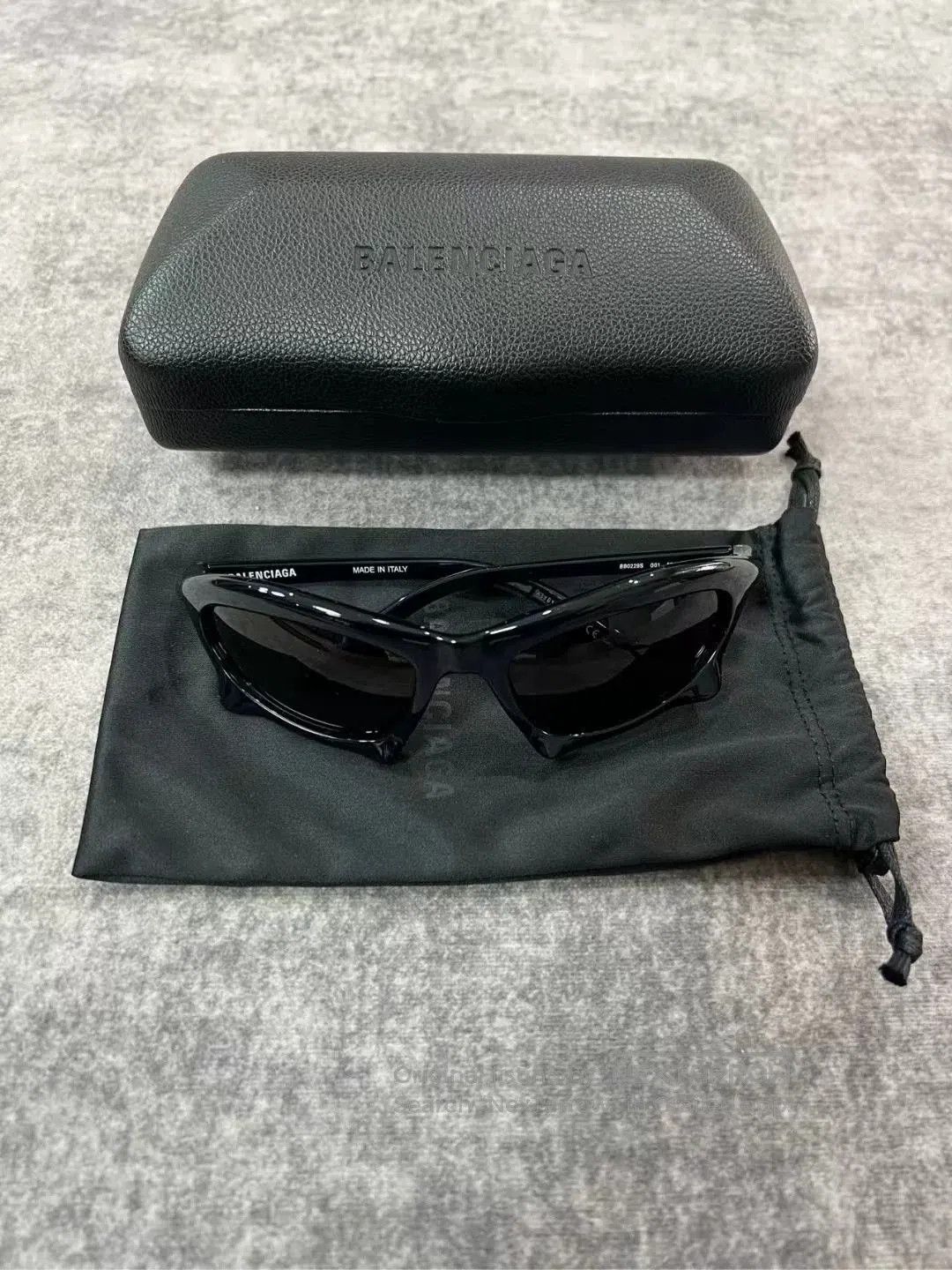 Balenciaga Balenciaga Bat Sunglasses. Size ONE SIZE - 1 Thumbnail