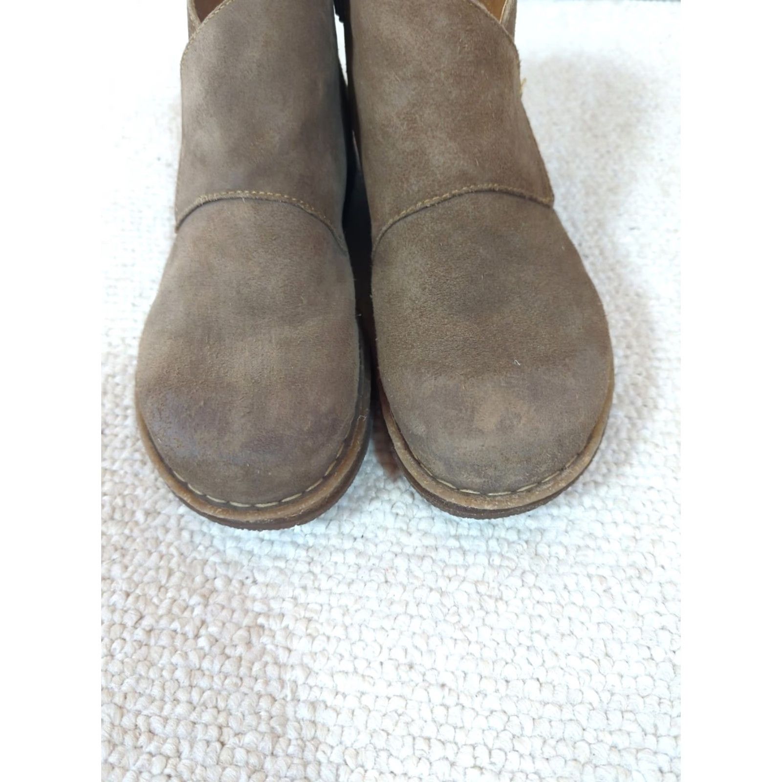 Born Børn Tora Crossover Ankle Boots Brown Suede Side Zip Women’s Size 10 Size US 10 / IT 40 - 4 Thumbnail