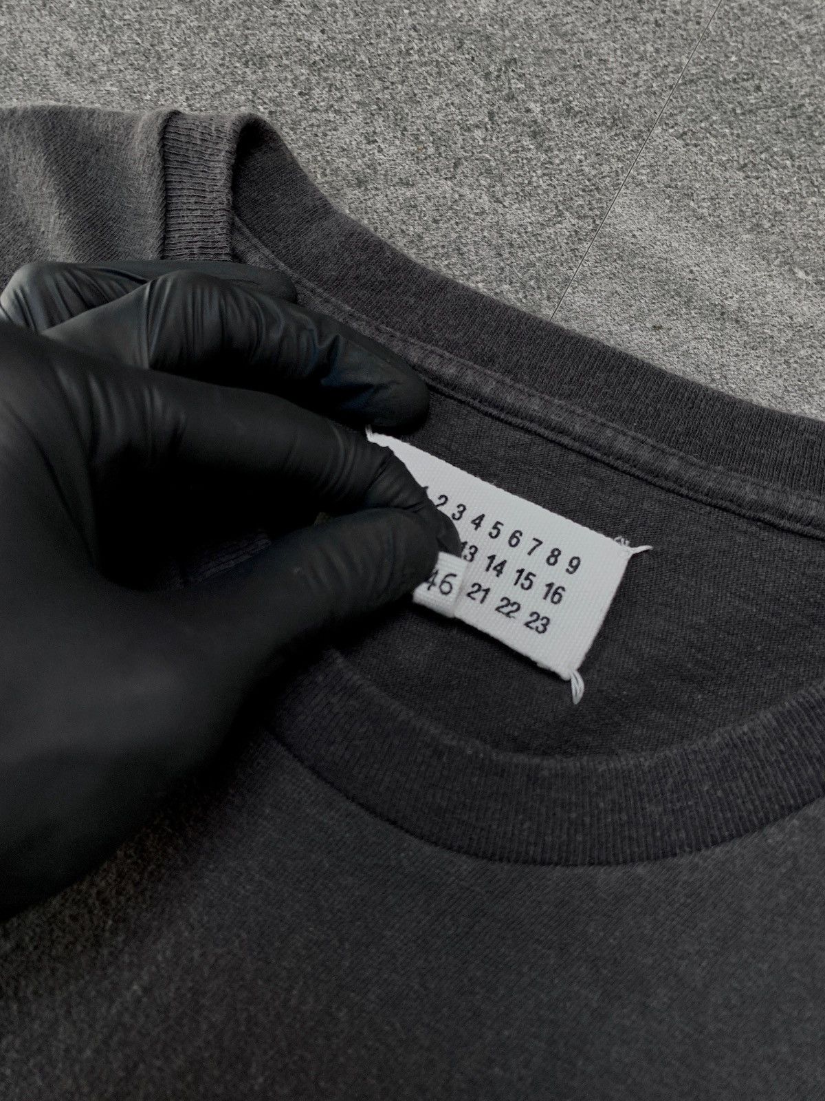 Maison Margiela Faded 1994 Oversized Replica tshirt - Medium Size US M / EU 48-50 / 2 - 7 Thumbnail