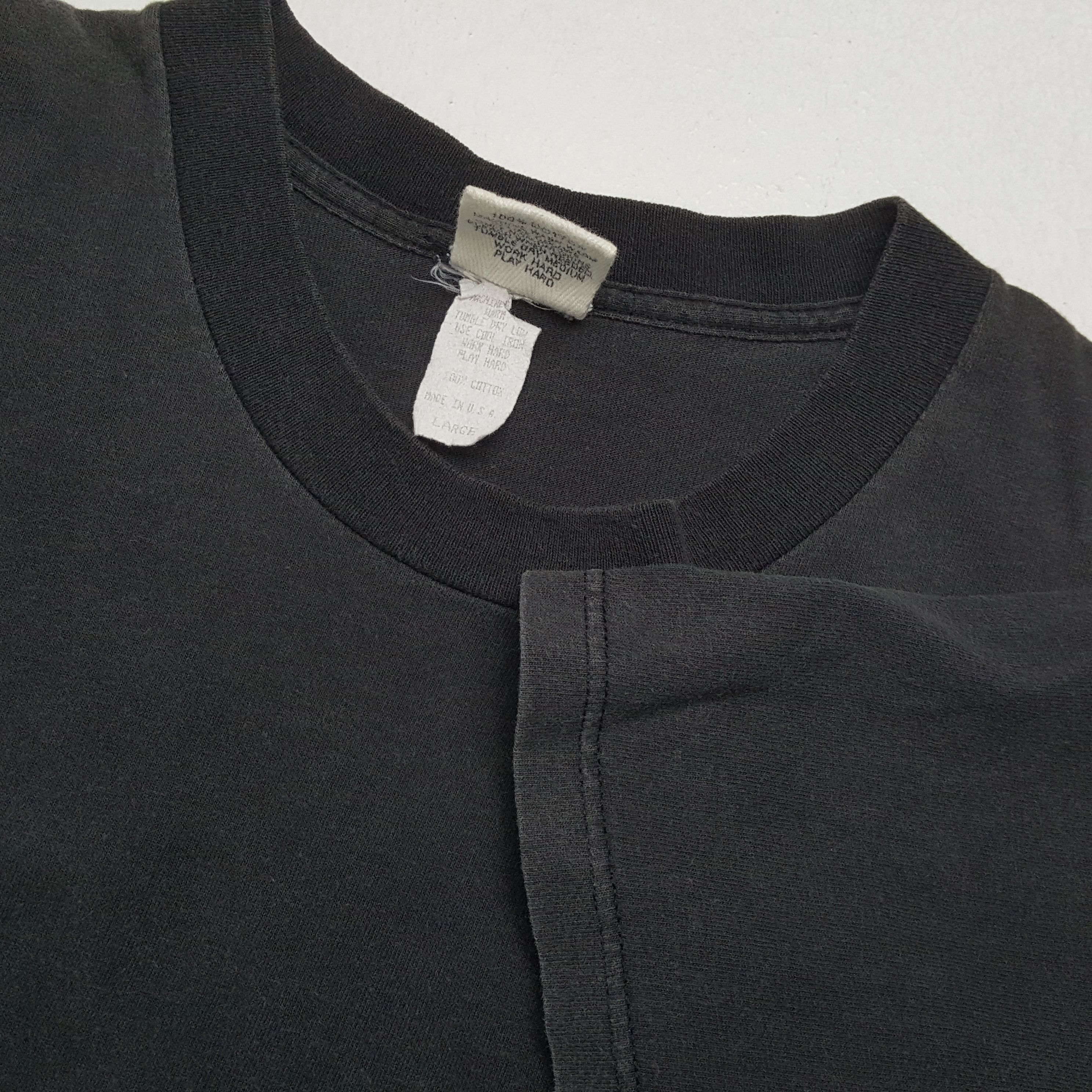 Vintage BRONZE AGE Surfing Style Streetwear Vintage Tshirt Size US L / EU 52-54 / 3 - 6 Thumbnail