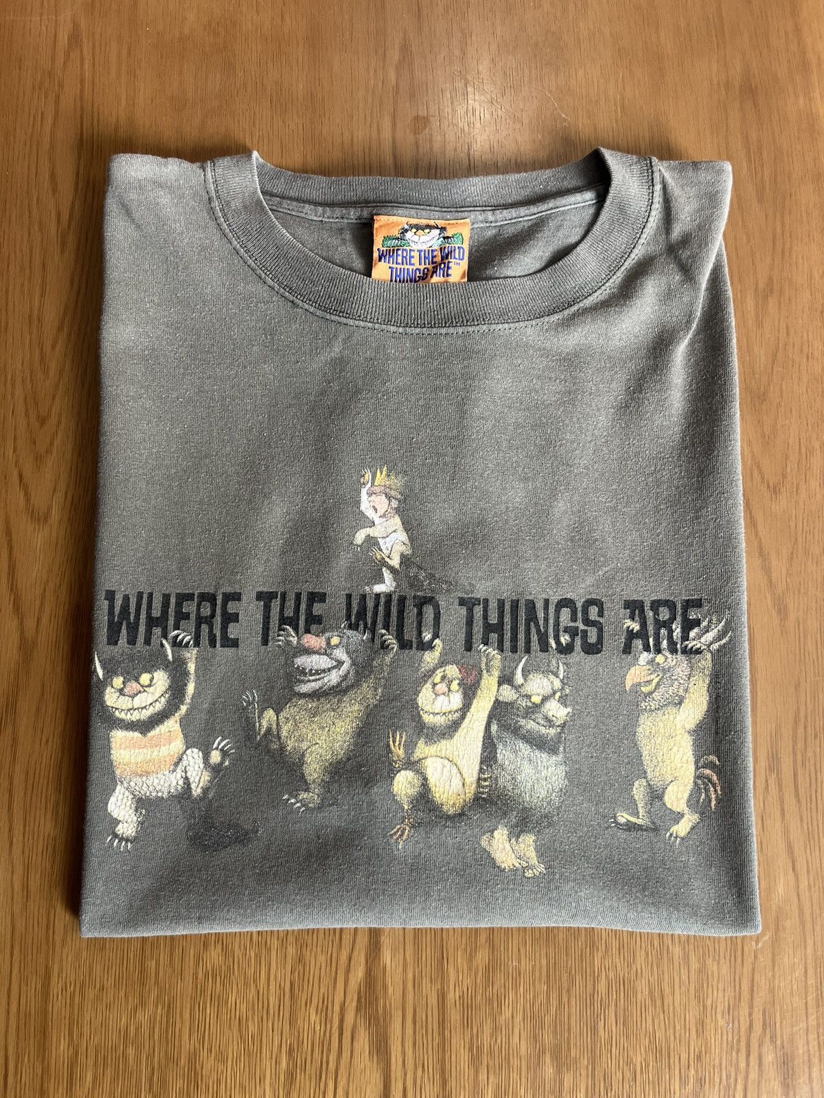 Universal Studios Vintage WHERE THE WILD THINGS ARE 00’s Universal Tshirt Size US XL / EU 56 / 4 - 1 Thumbnail