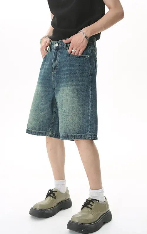 Other mid-rise casual denim shorts Size US 32 / EU 48 - 3 Thumbnail