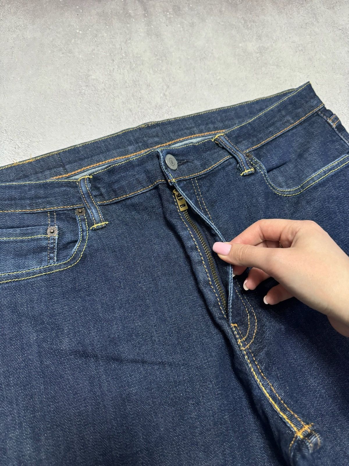 Levi's × Levi's Vintage Clothing Vintage Levis 504 Jeans Denim Pants Straight Baggy 36x32 90s Size US 36 / EU 52 - 8 Thumbnail
