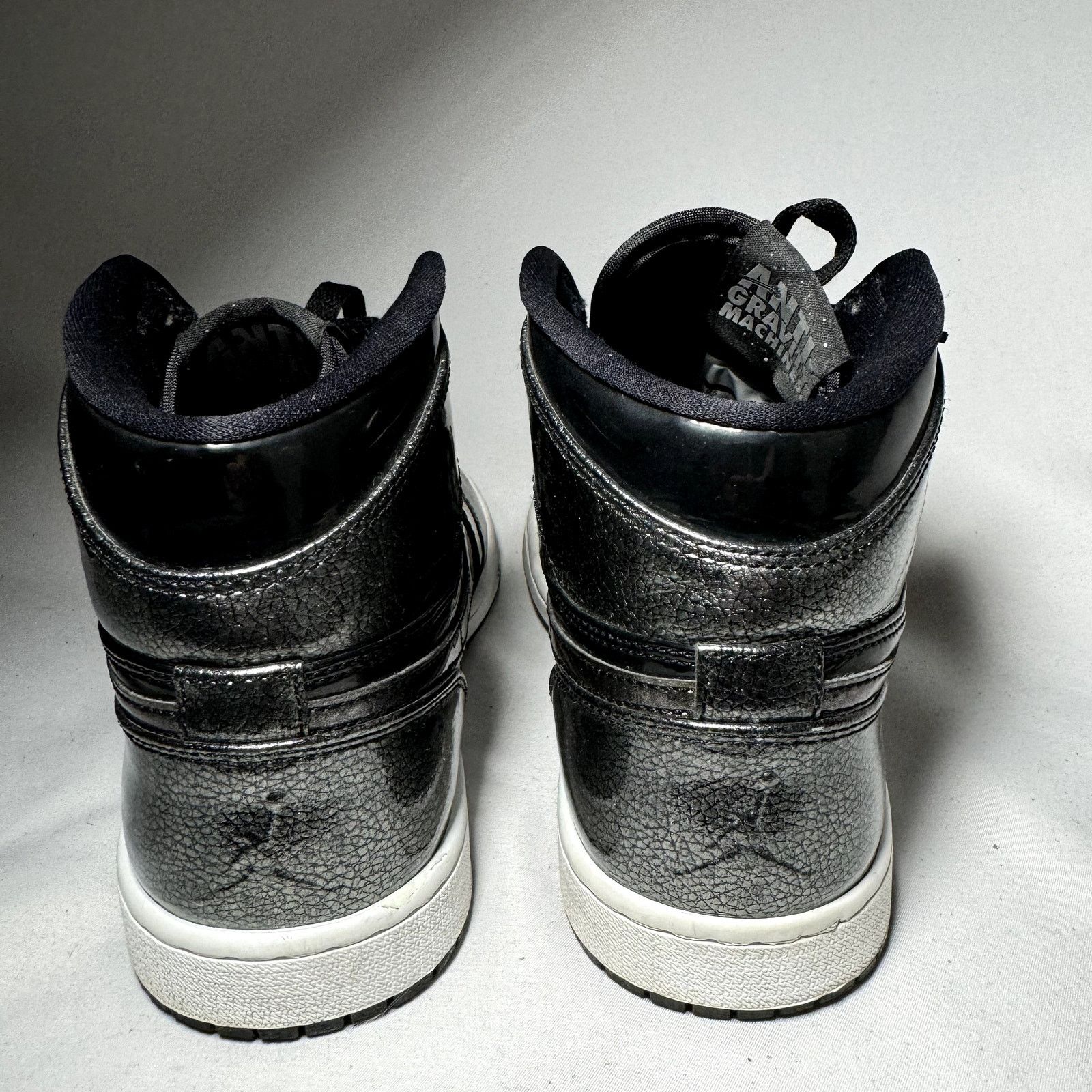 Jordan Brand × Nike Size 8 - Air Jordan 1 Retro High Black Patent Men's Shoes Size US 8 / EU 41 - 5 Thumbnail