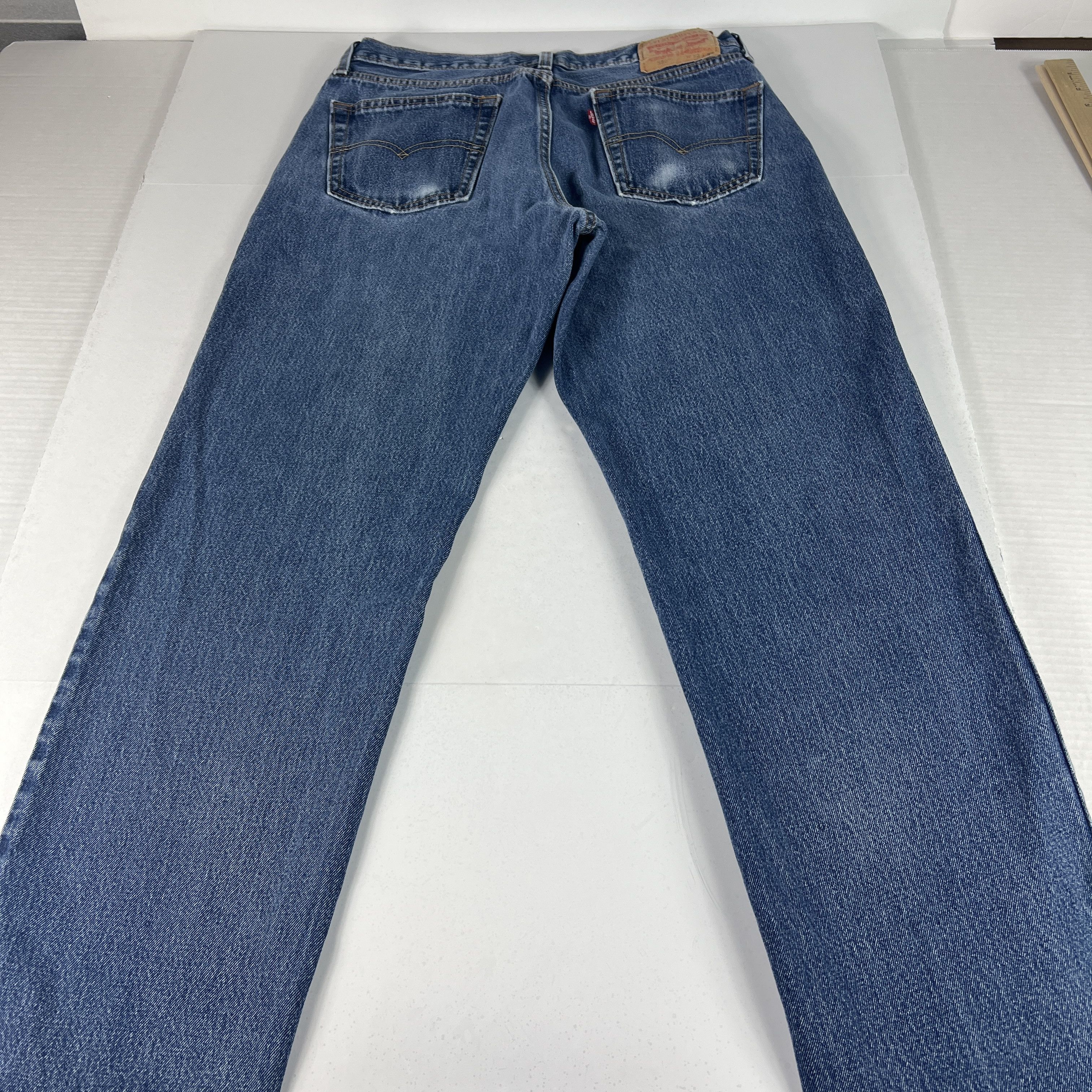Levi's Levi's Jeans 550 Relaxed Fit Straight Leg Blue Denim Size US 33 - 11 Thumbnail