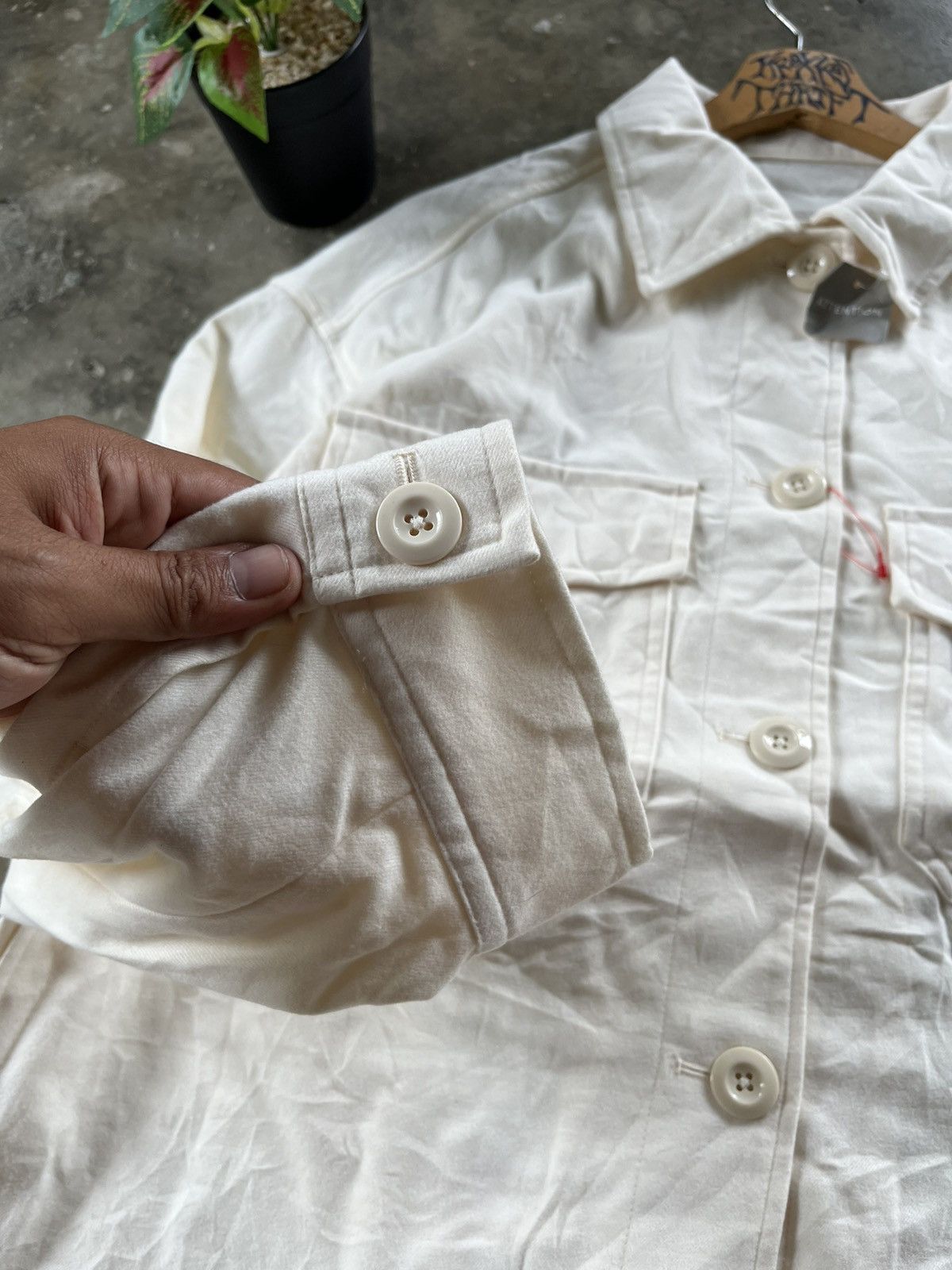 GU × If Six Was Nine × Japanese Brand ⚡️GU SHIRTS BUTTON UP LONG SLEEVE WITH TAGGING Size US L / EU 52-54 / 3 - 4 Thumbnail