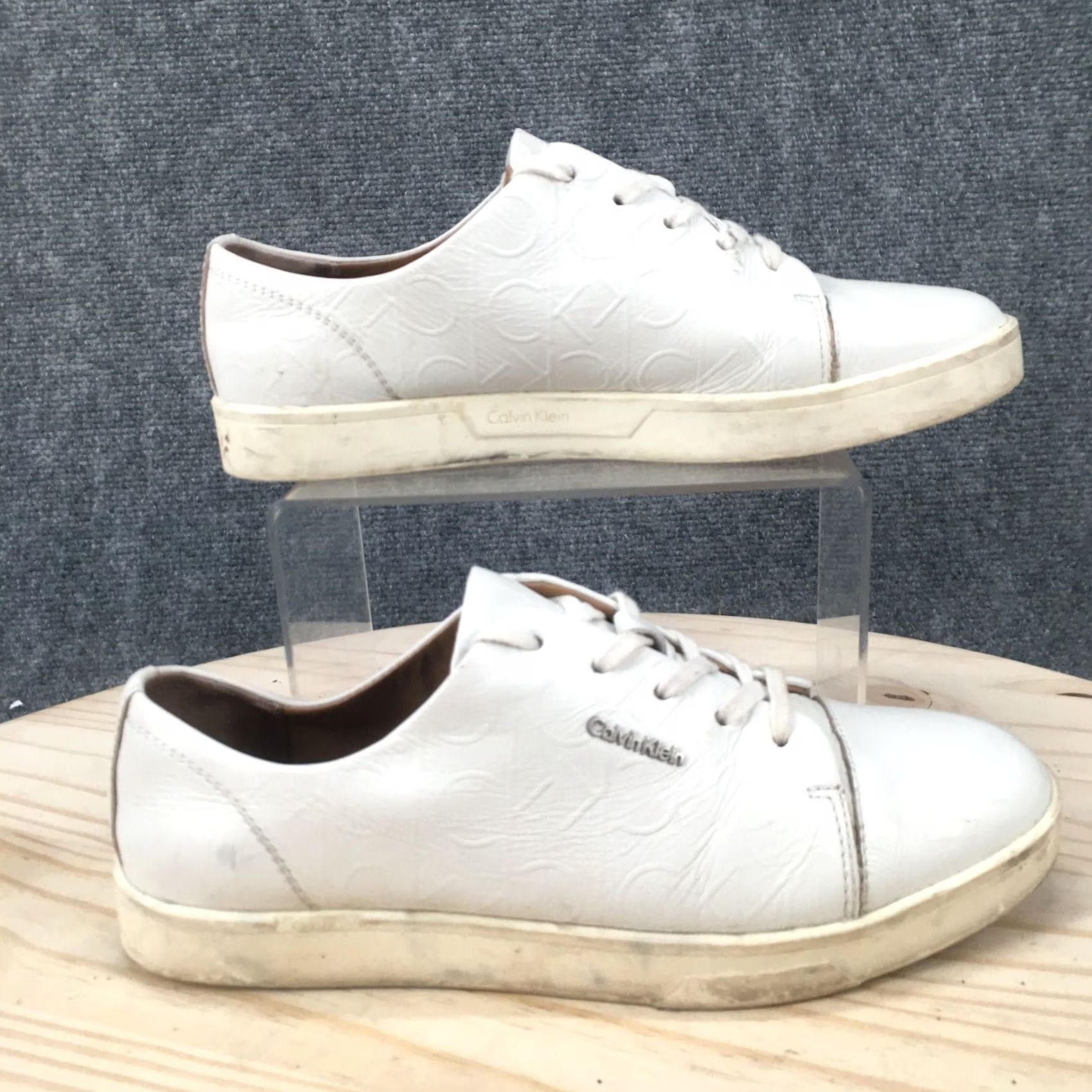 Calvin Klein Calvin Klein Shoes Womens 8.5 Imilia Low Top Lace Up Sneakers White Faux Leather Sneaker Casual Womens Size M / US 6-8 / IT 42-44 - 2 Thumbnail