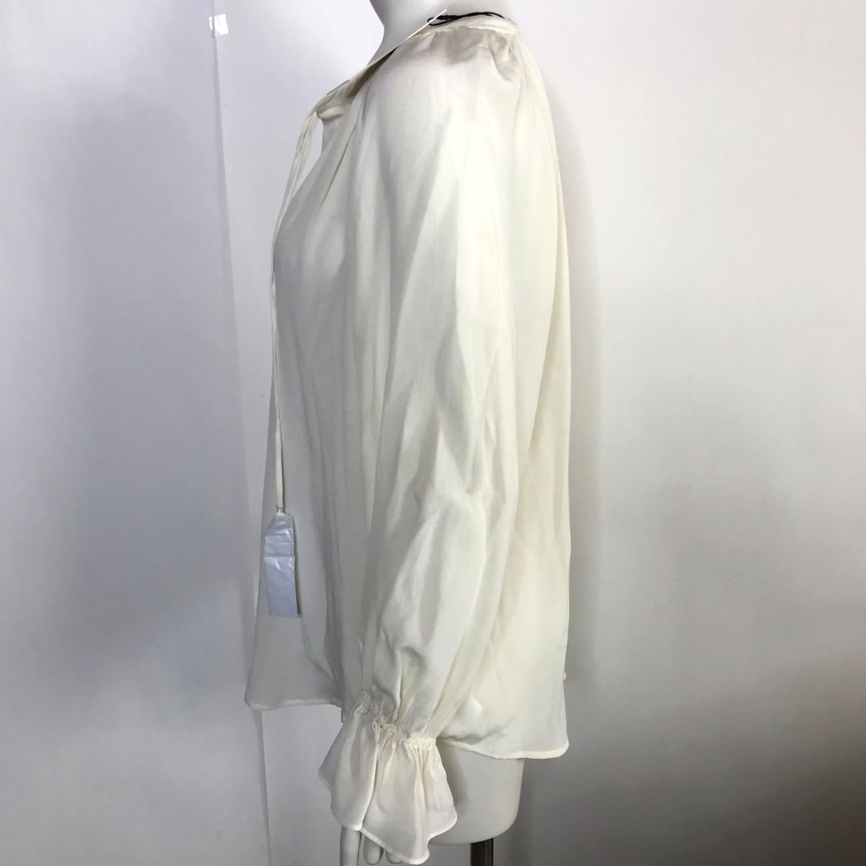 Joie Joie Blouse Top Silk Large NEW Cecarina V-Neck Pullover Tassel Ivory 100% HRJ Size L / US 10 / IT 46 - 2 Thumbnail