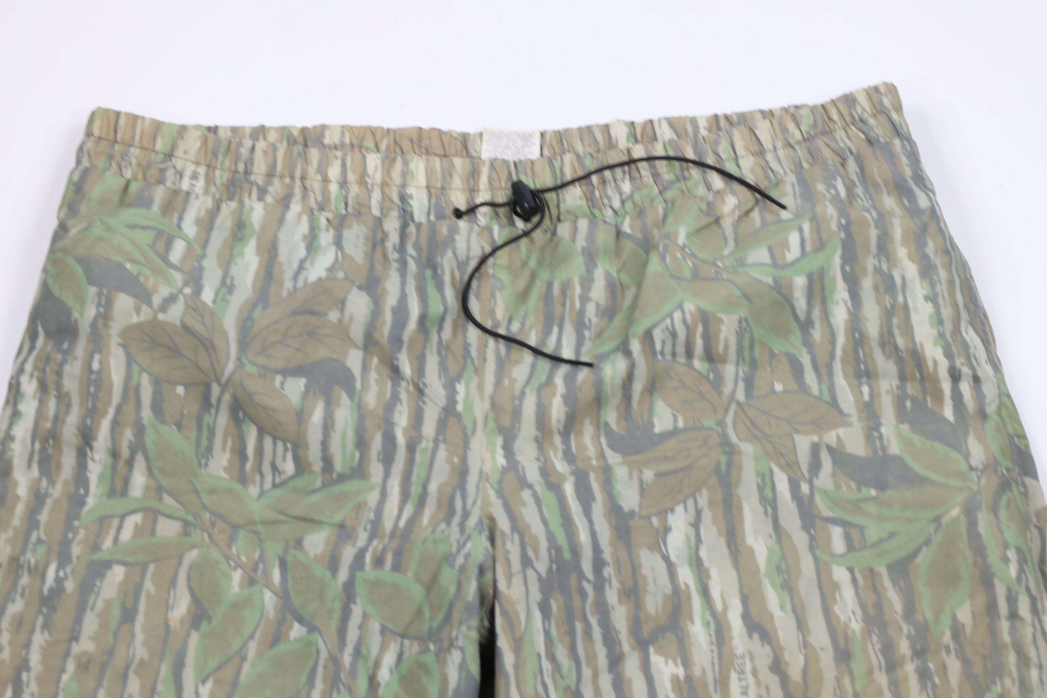 Vintage × Walls Vintage 90s Walls Lined Waterproof Realtree Camouflage Pants Size US 36 / EU 52 - 2 Thumbnail