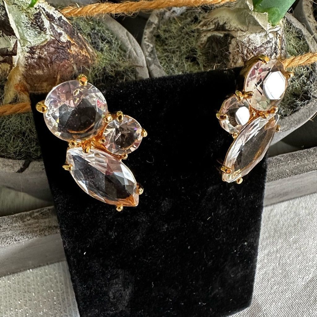Other BCBG gold plated with gorgeous crystal Earrings Size ONE SIZE - 3 Thumbnail