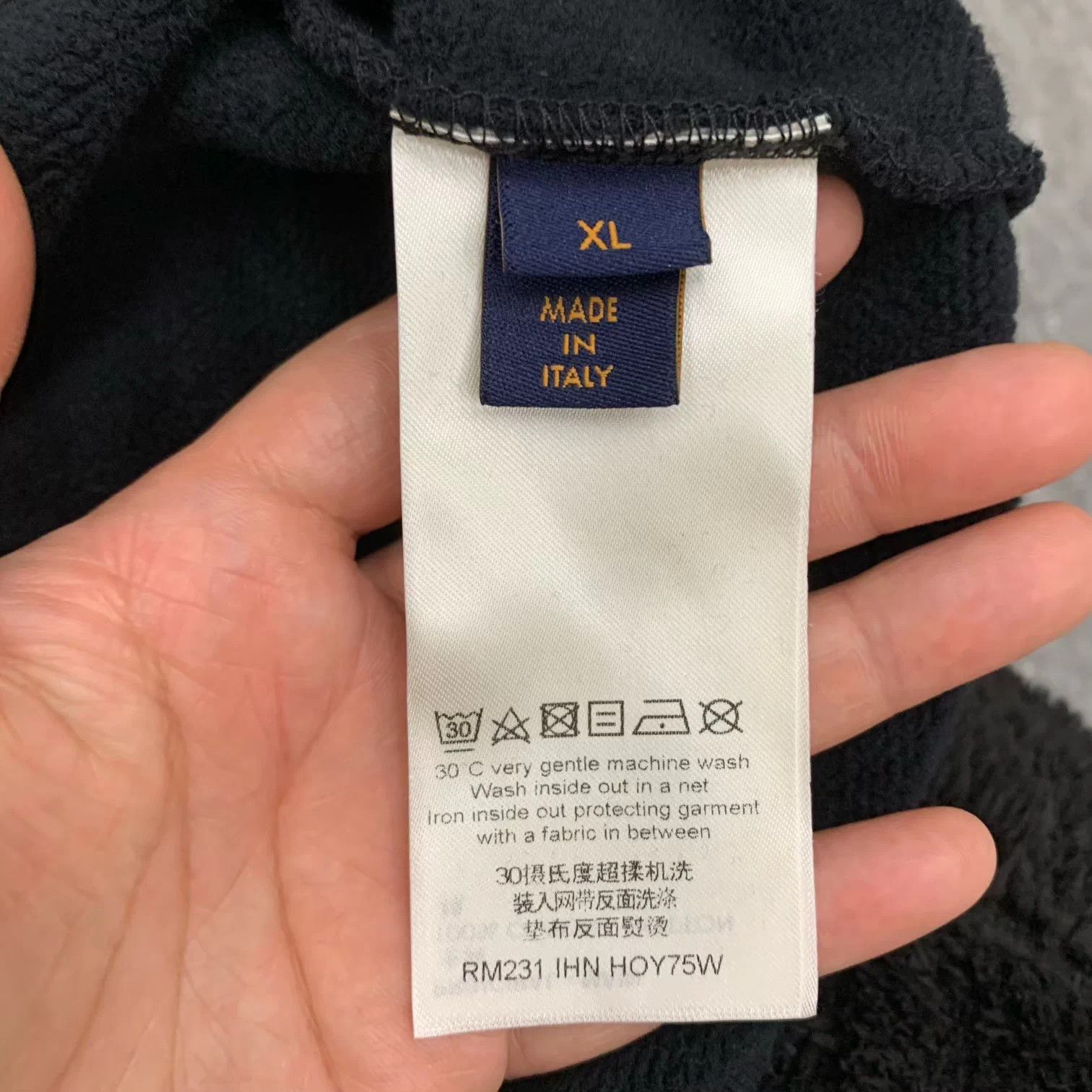 Louis Vuitton LV Black Tool Embroidery Hoodie/XLNew/YA1028/Flash Sale Size XL / US 12-14 / IT 48-50 - 6 Thumbnail