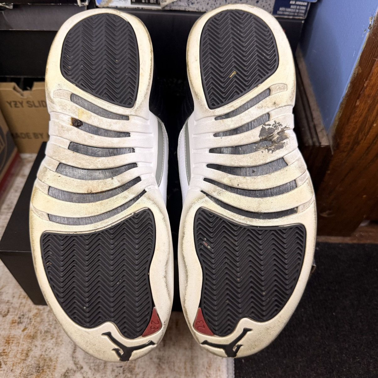 Jordan Brand Size 11 - Jordan 12 Retro Mid Playoff Size US 11 / EU 44 - 5 Thumbnail