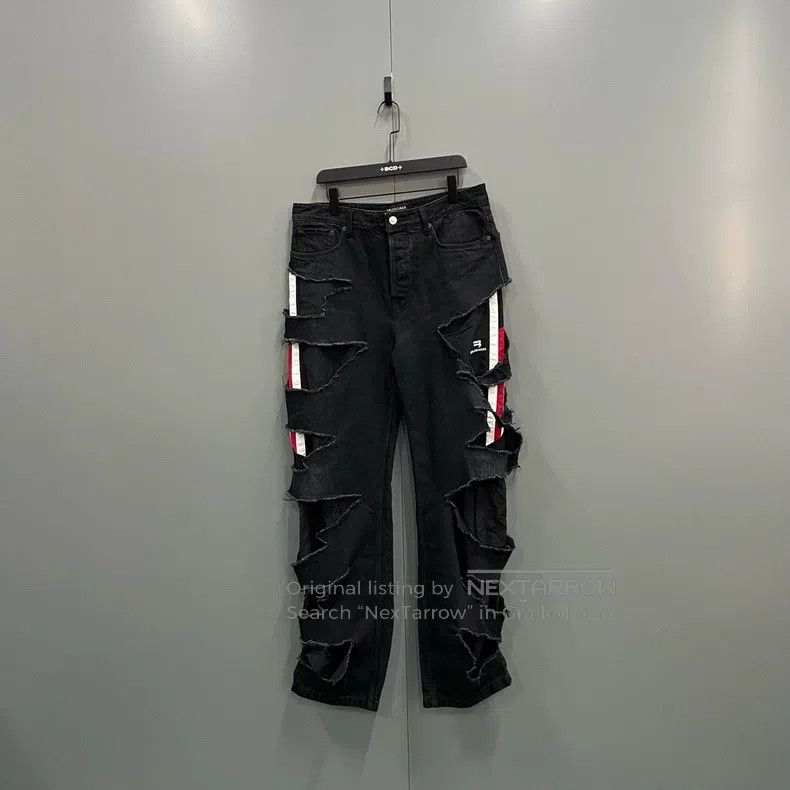 Balenciaga Balenciaga size XL Black Destroyed Denim Jeans Size US 27 - 1 Thumbnail